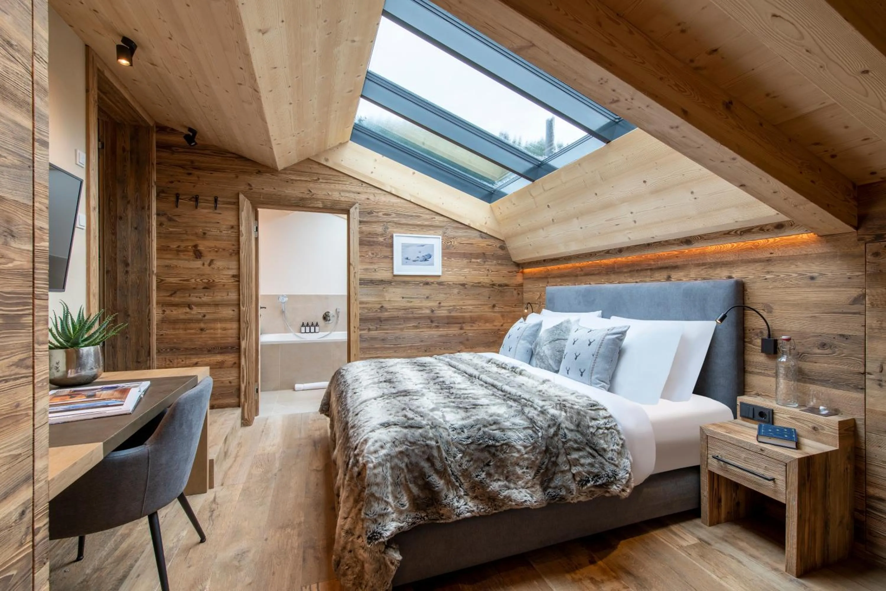 Bed in Brunnenhof Luxury Apartments