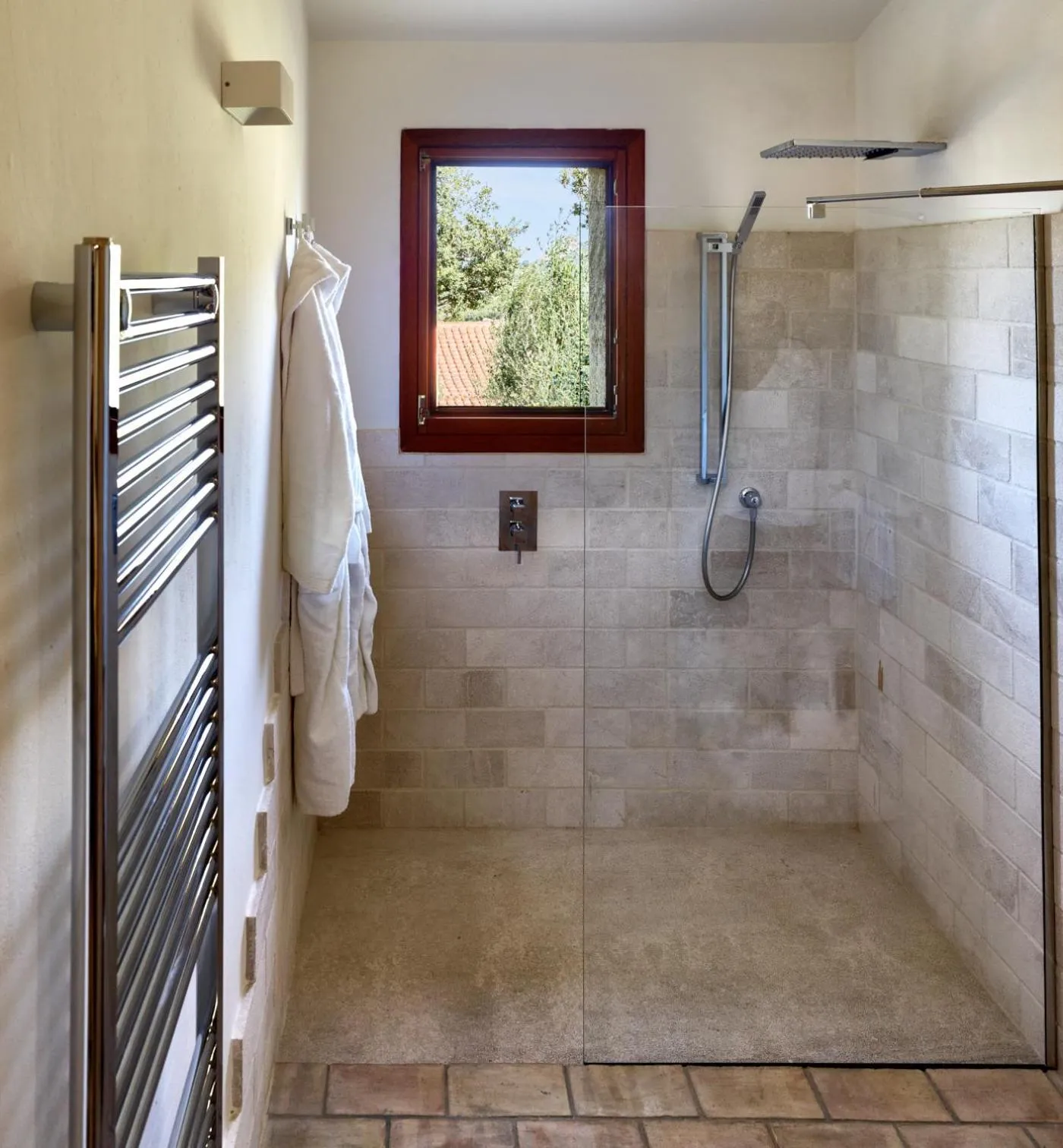 Shower in Cascioni Eco Retreat