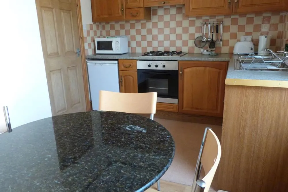 Hurst Dene Aparthotel