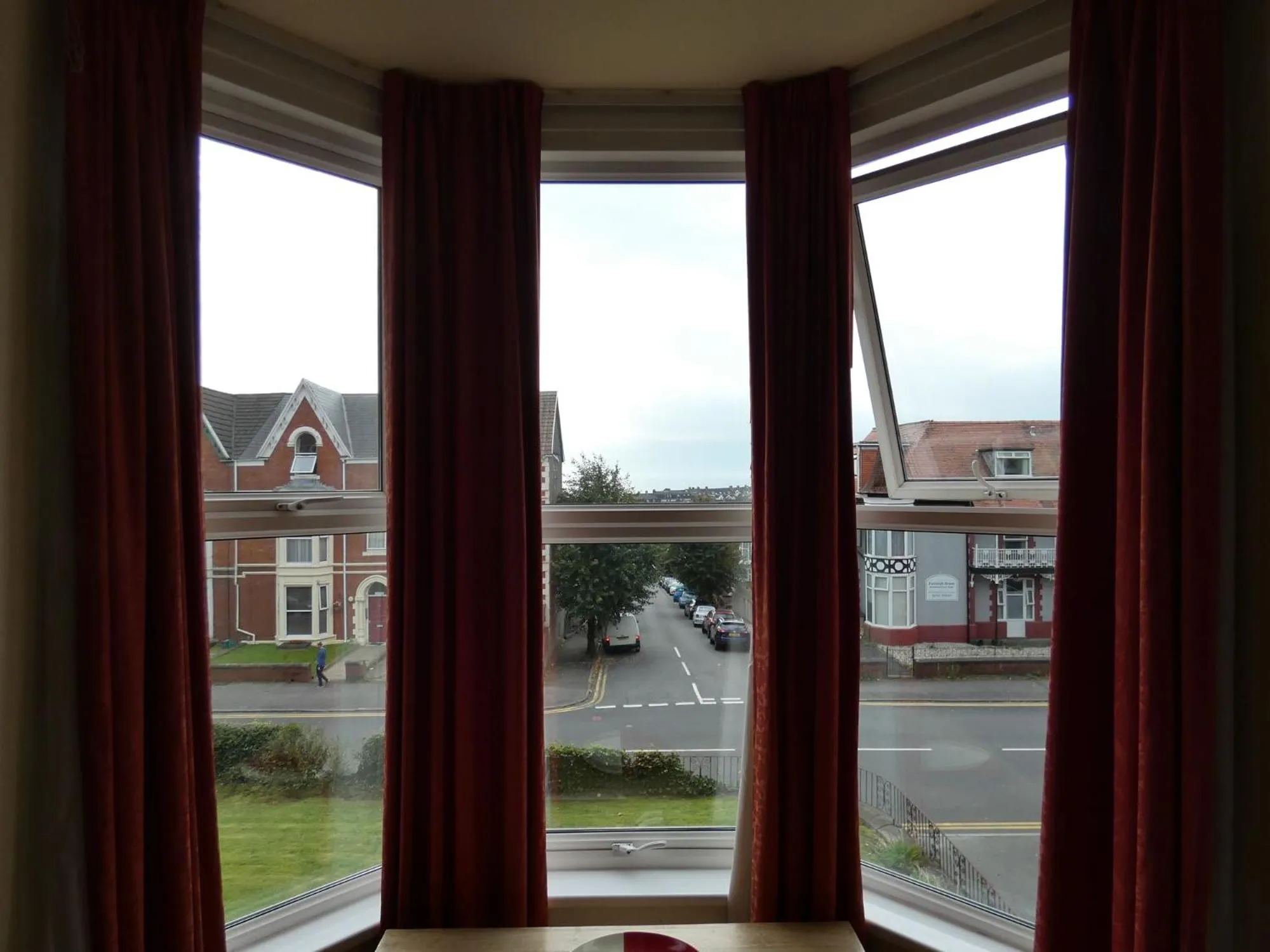 Hurst Dene Aparthotel