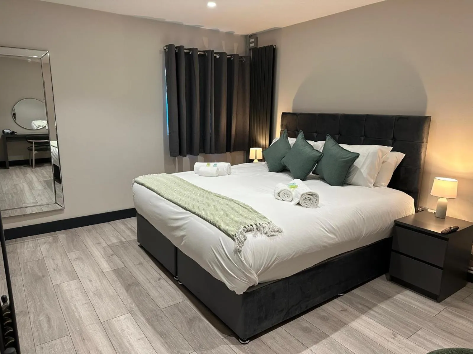 Bedroom, Bed in 6Adelphi