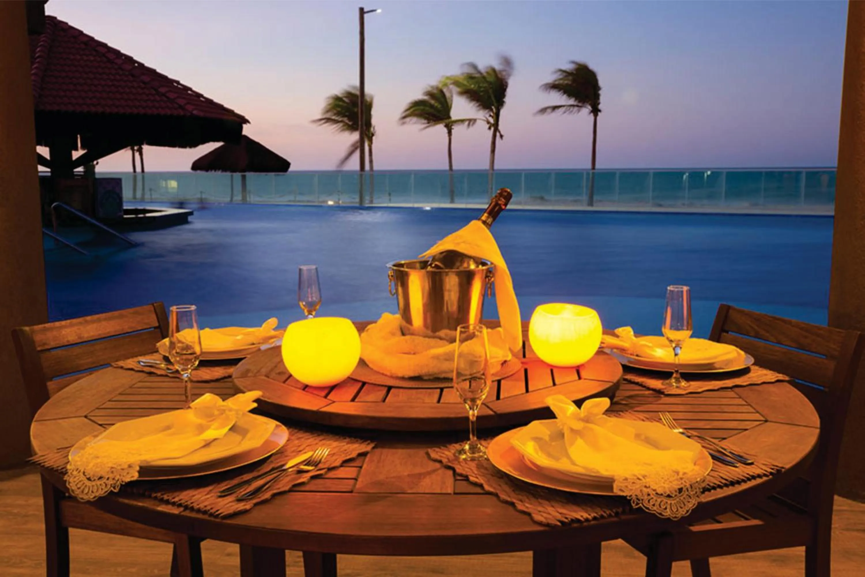 Restaurant/places to eat in Manhattan Beach Riviera