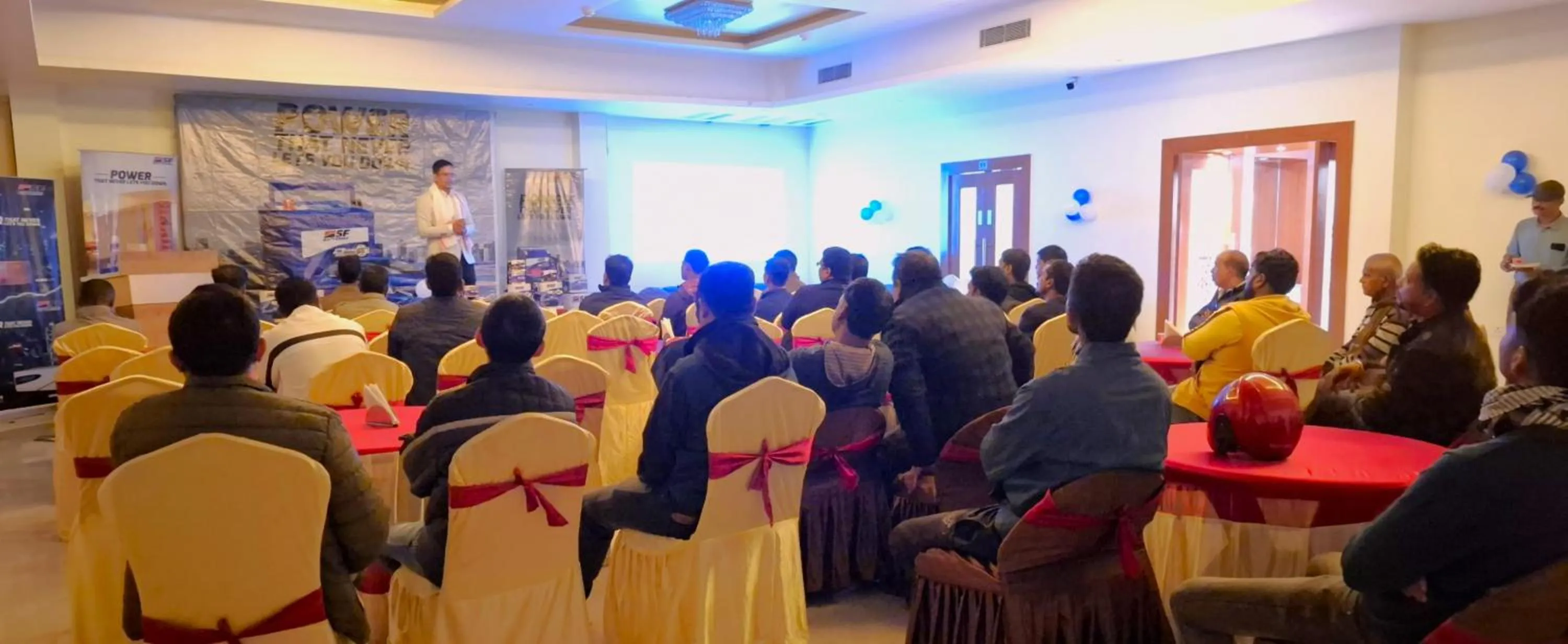 People in Hotel Ballerina