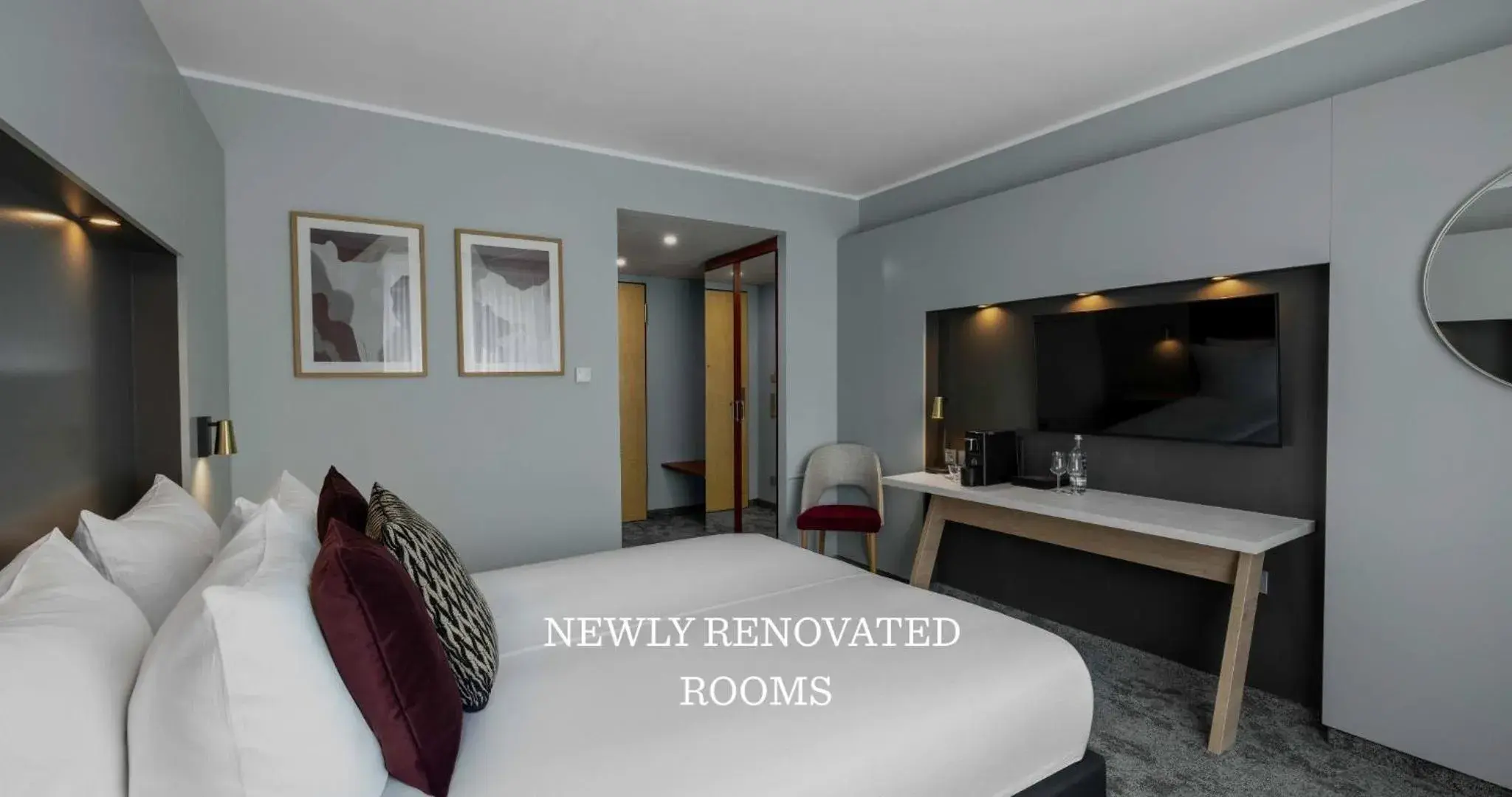 TV and multimedia, Bed in Ramada by Wyndham Essen TV and multimedia, Bed in Ramada by Wyndham Essen