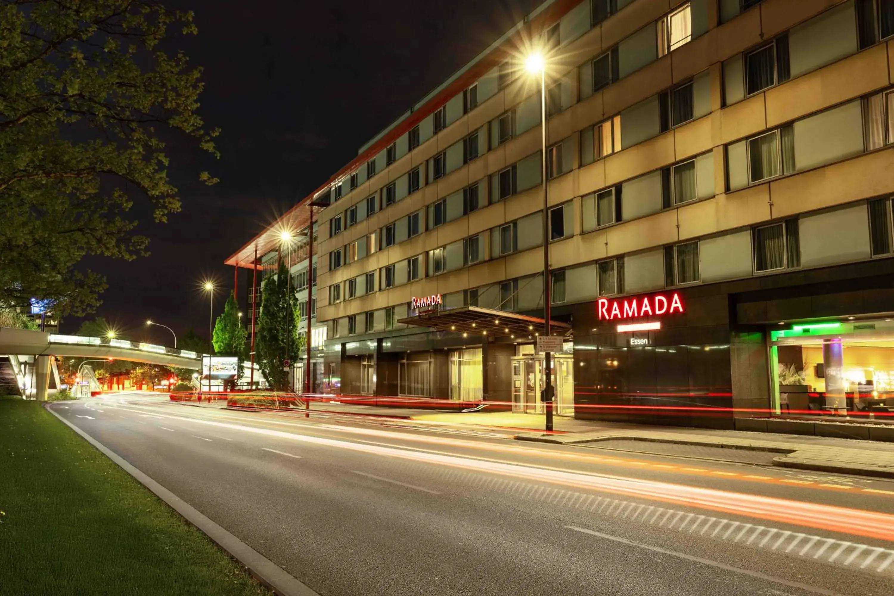 Property building in Ramada by Wyndham Essen Property building in Ramada by Wyndham Essen