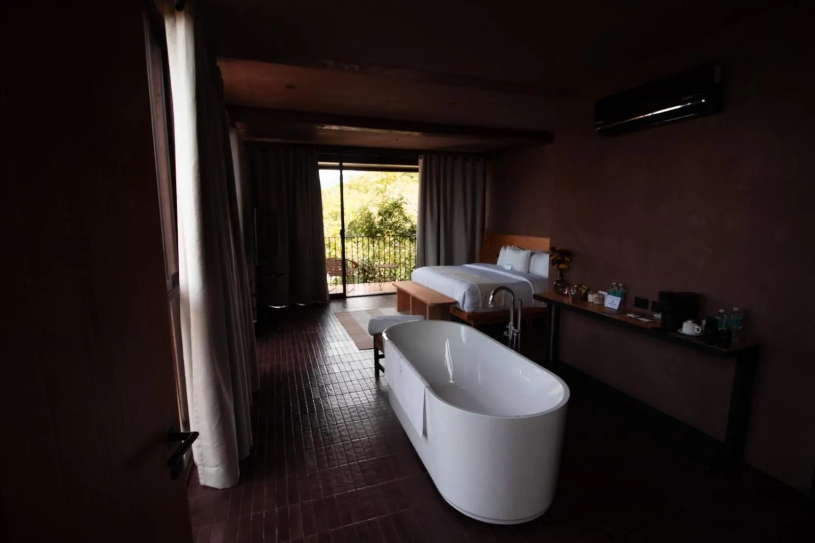 Photo of the whole room in Casa de Agua