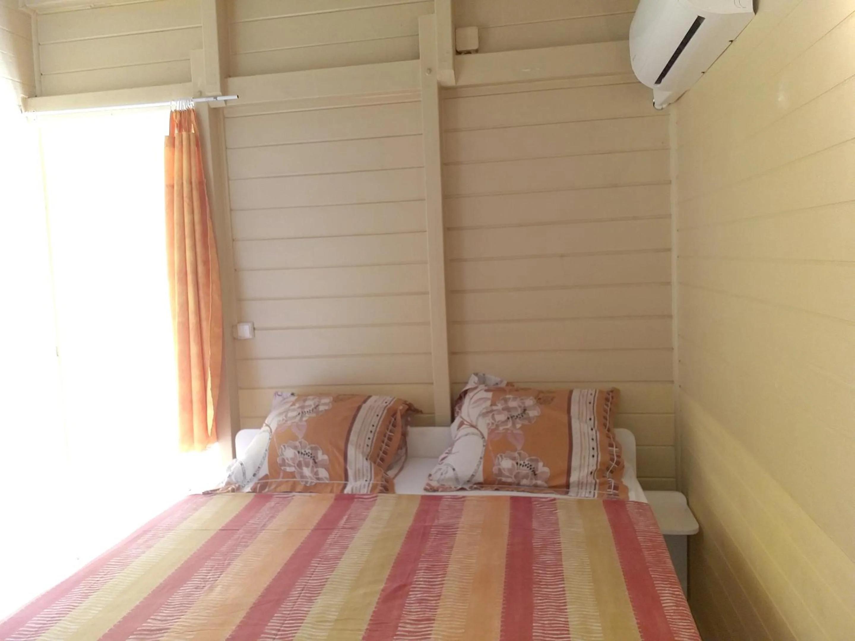 Appartement moderne à Sainte-Rose de 46 m² avec jardin privé