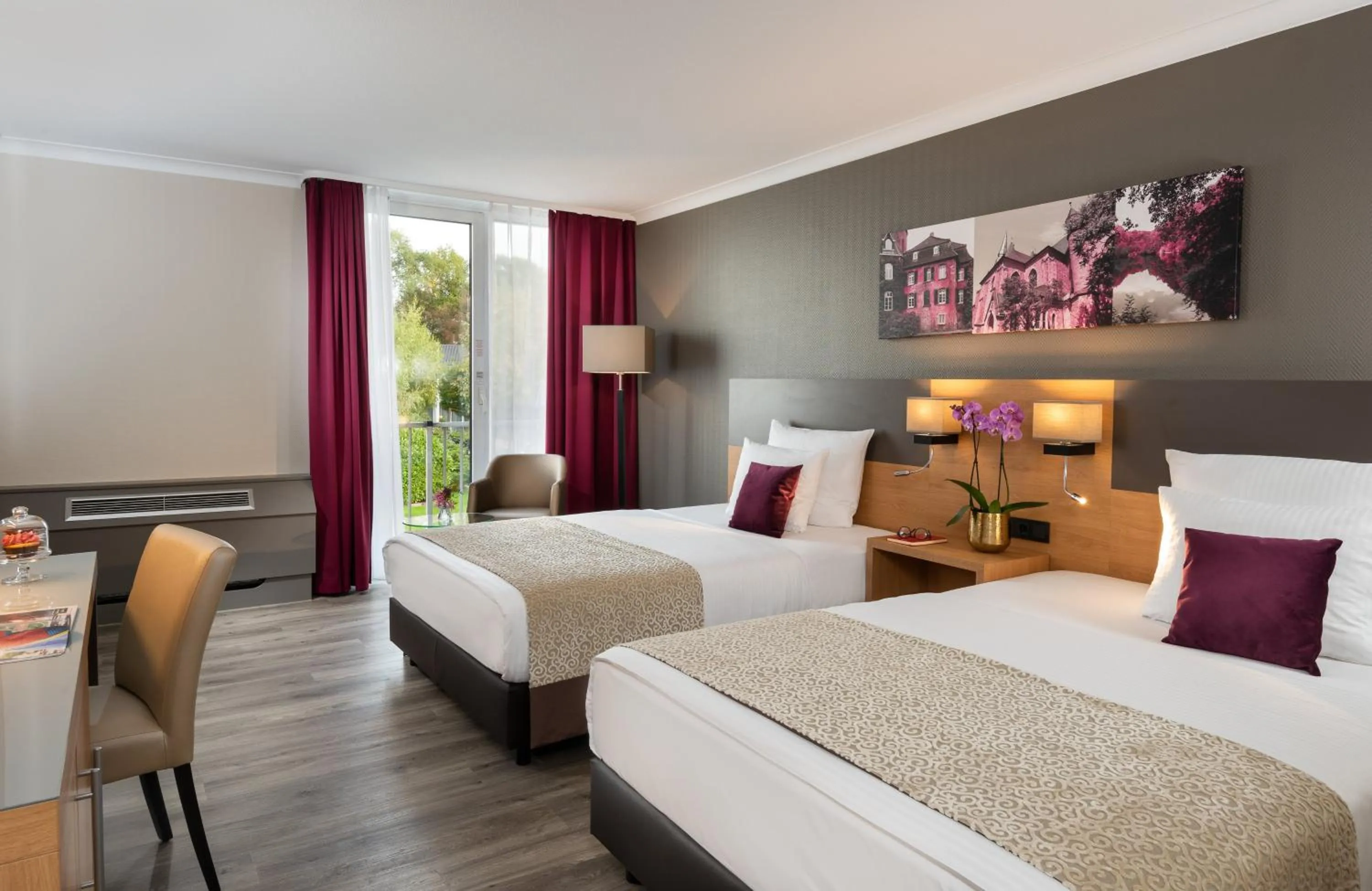 Bedroom, Bed in Leonardo Hotel Düsseldorf Airport Ratingen