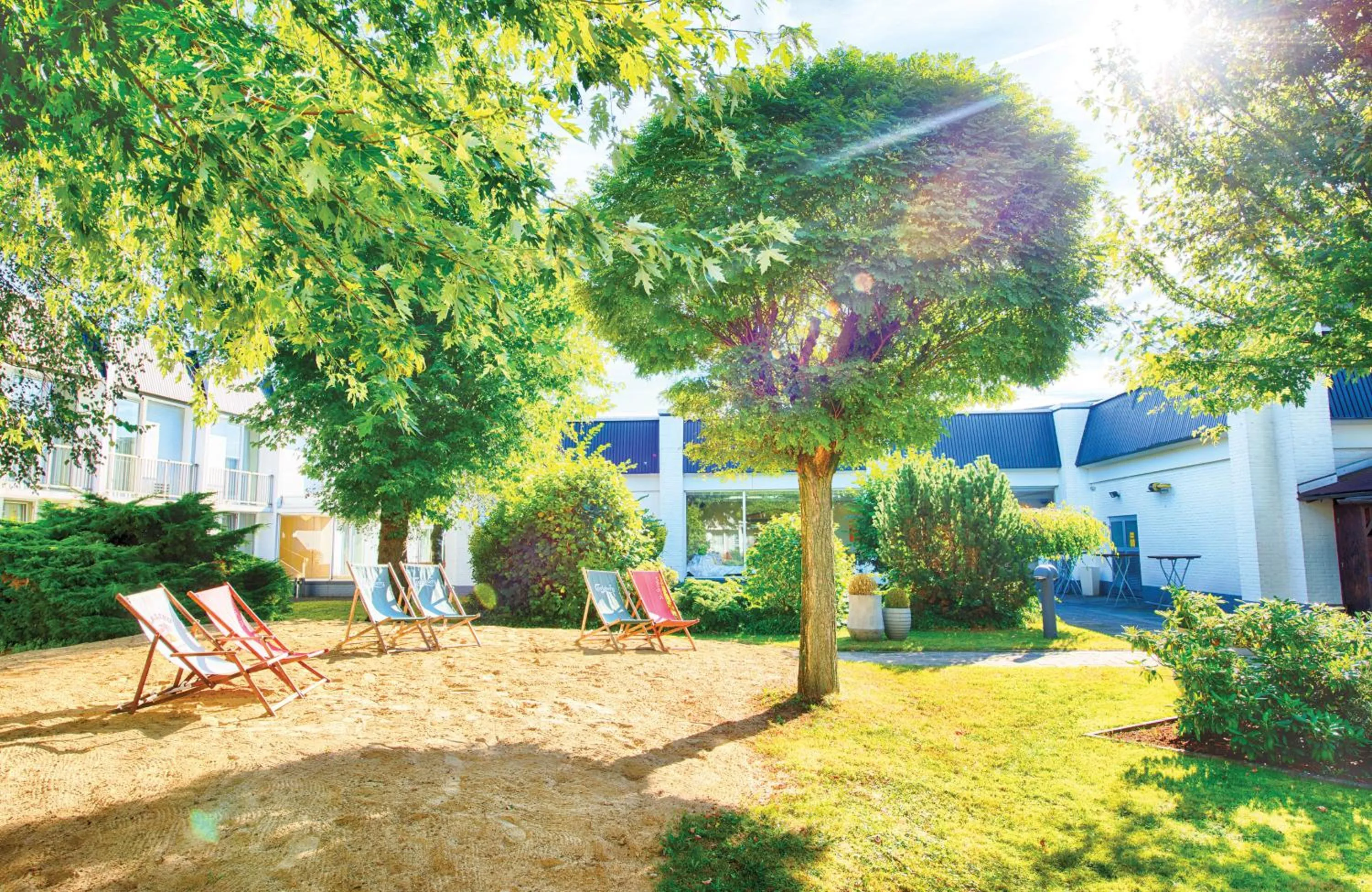 Garden in Leonardo Hotel Düsseldorf Airport Ratingen