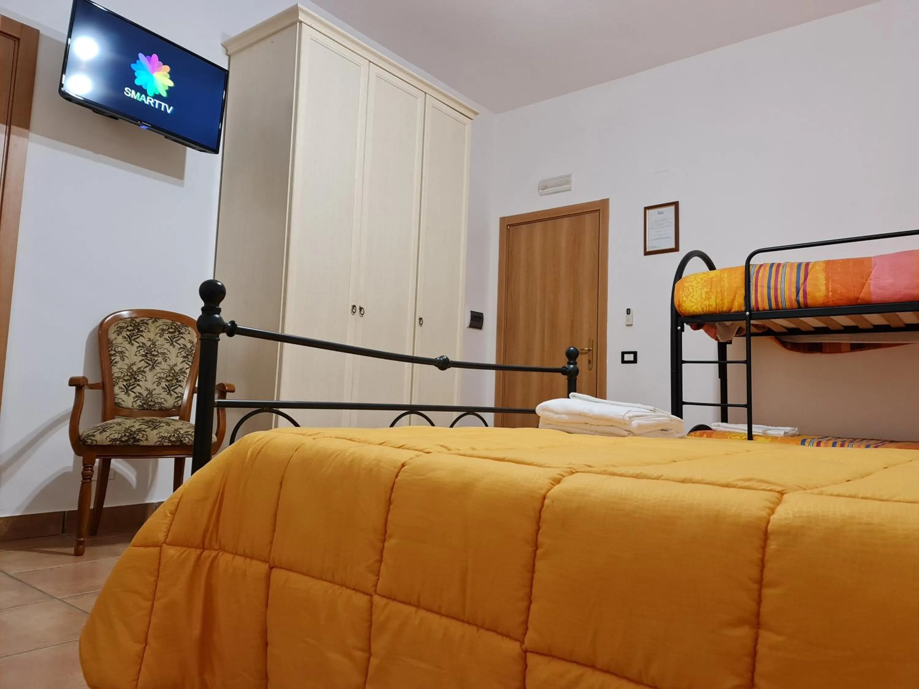 bunk bed, Bed in Casale Rurale