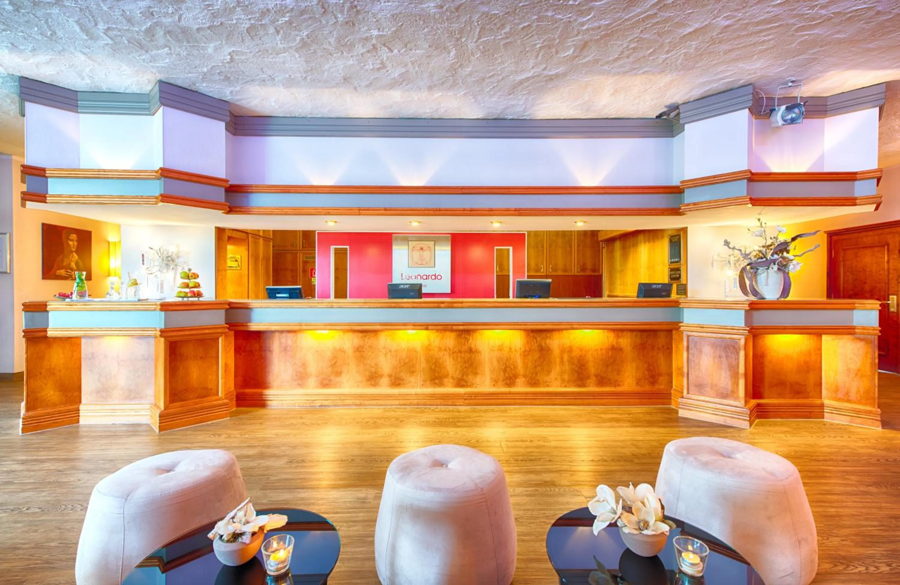 Lobby or reception in Leonardo Hotel Heidelberg Walldorf