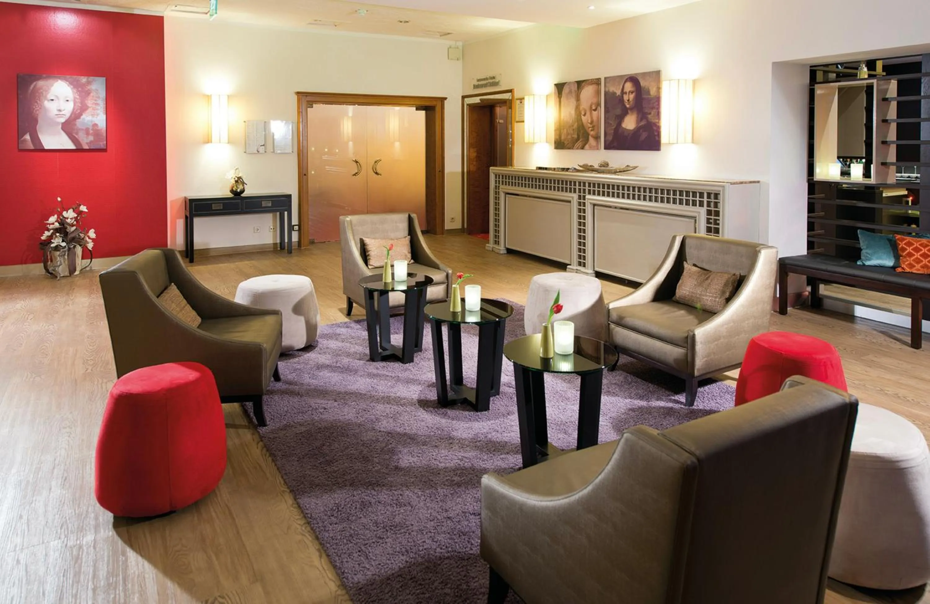 Lobby or reception in Leonardo Hotel Heidelberg Walldorf