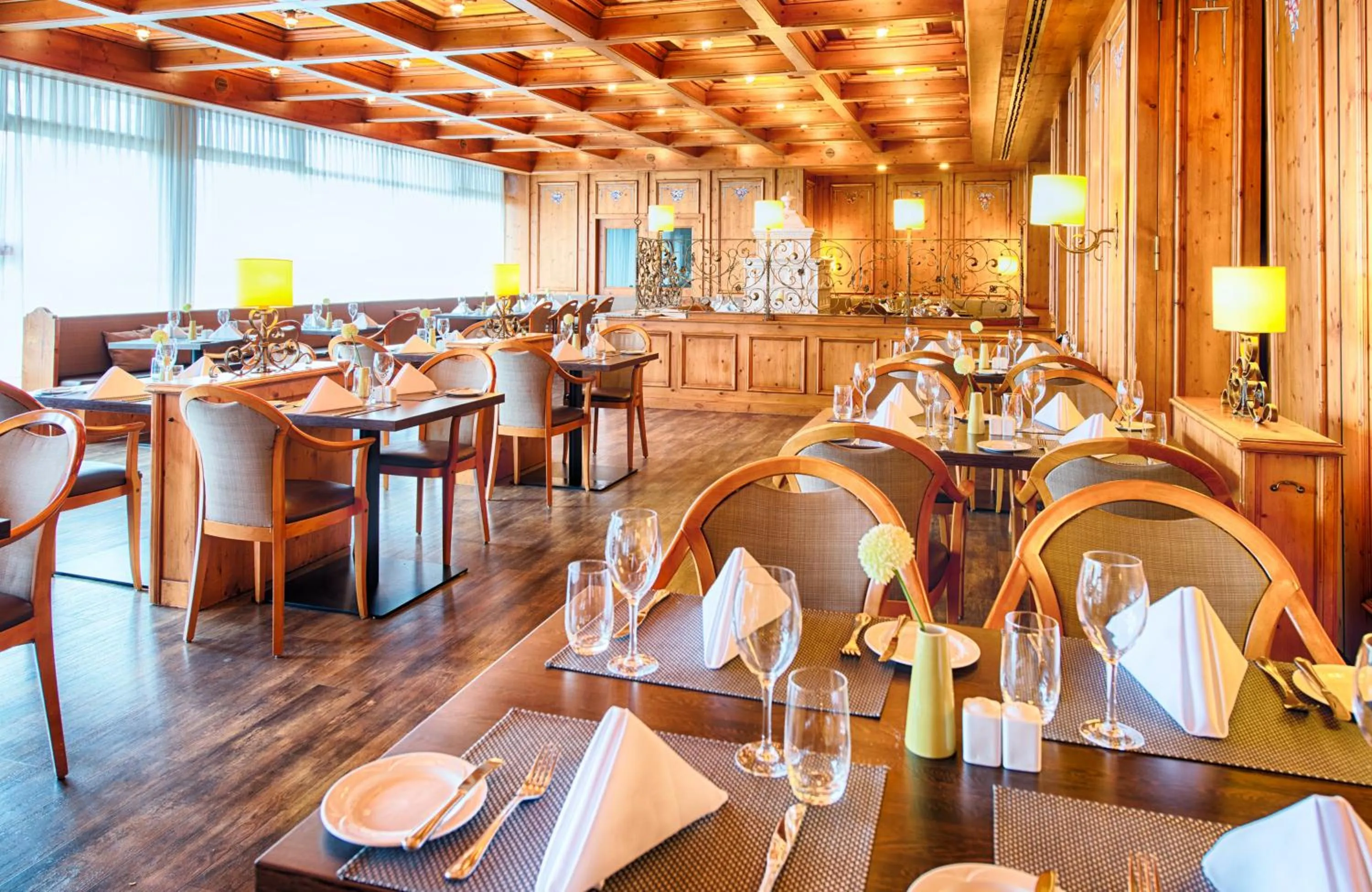 Restaurant/places to eat in Leonardo Hotel Heidelberg Walldorf