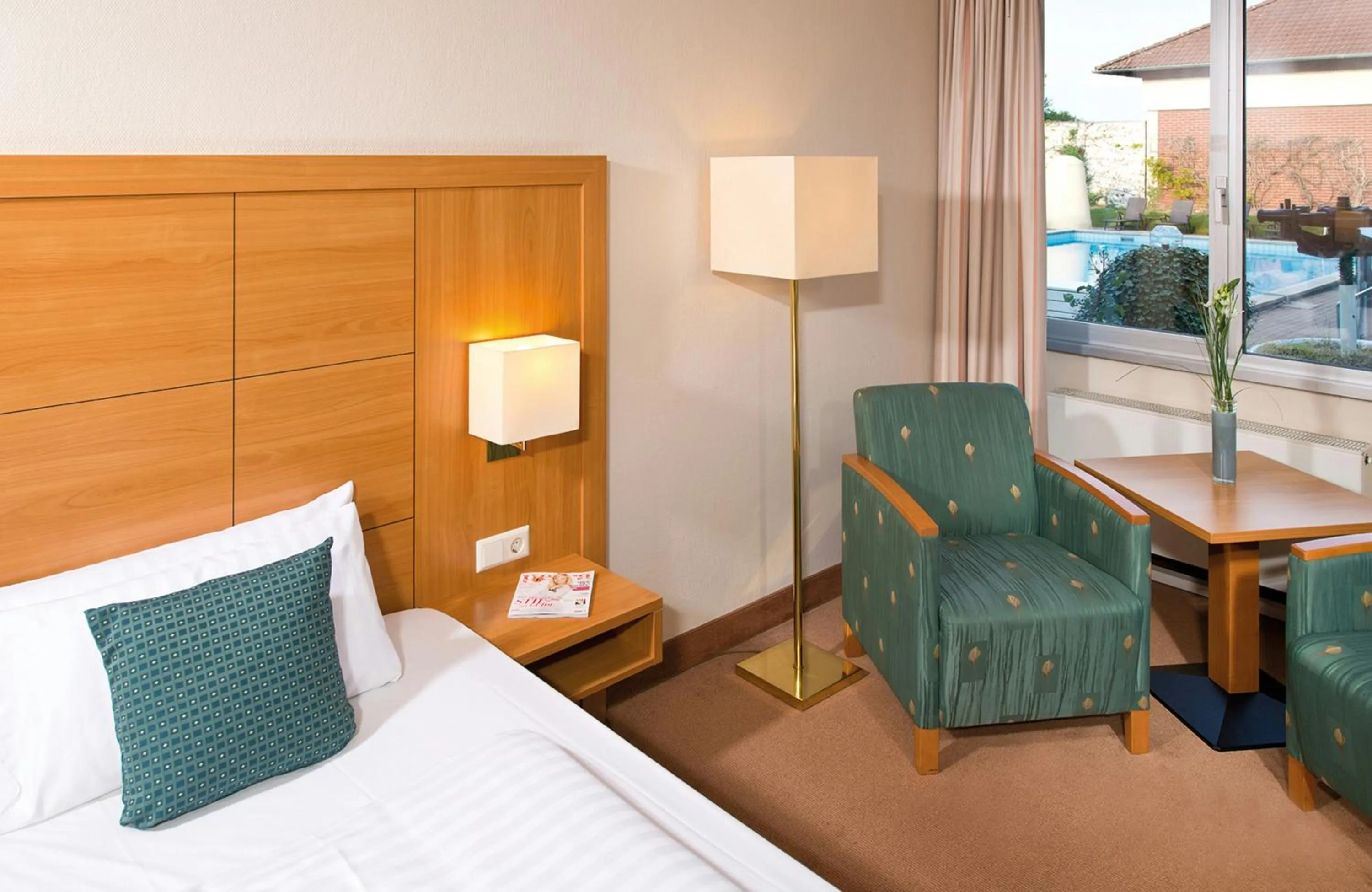 Photo of the whole room, Bed in Leonardo Hotel Heidelberg Walldorf