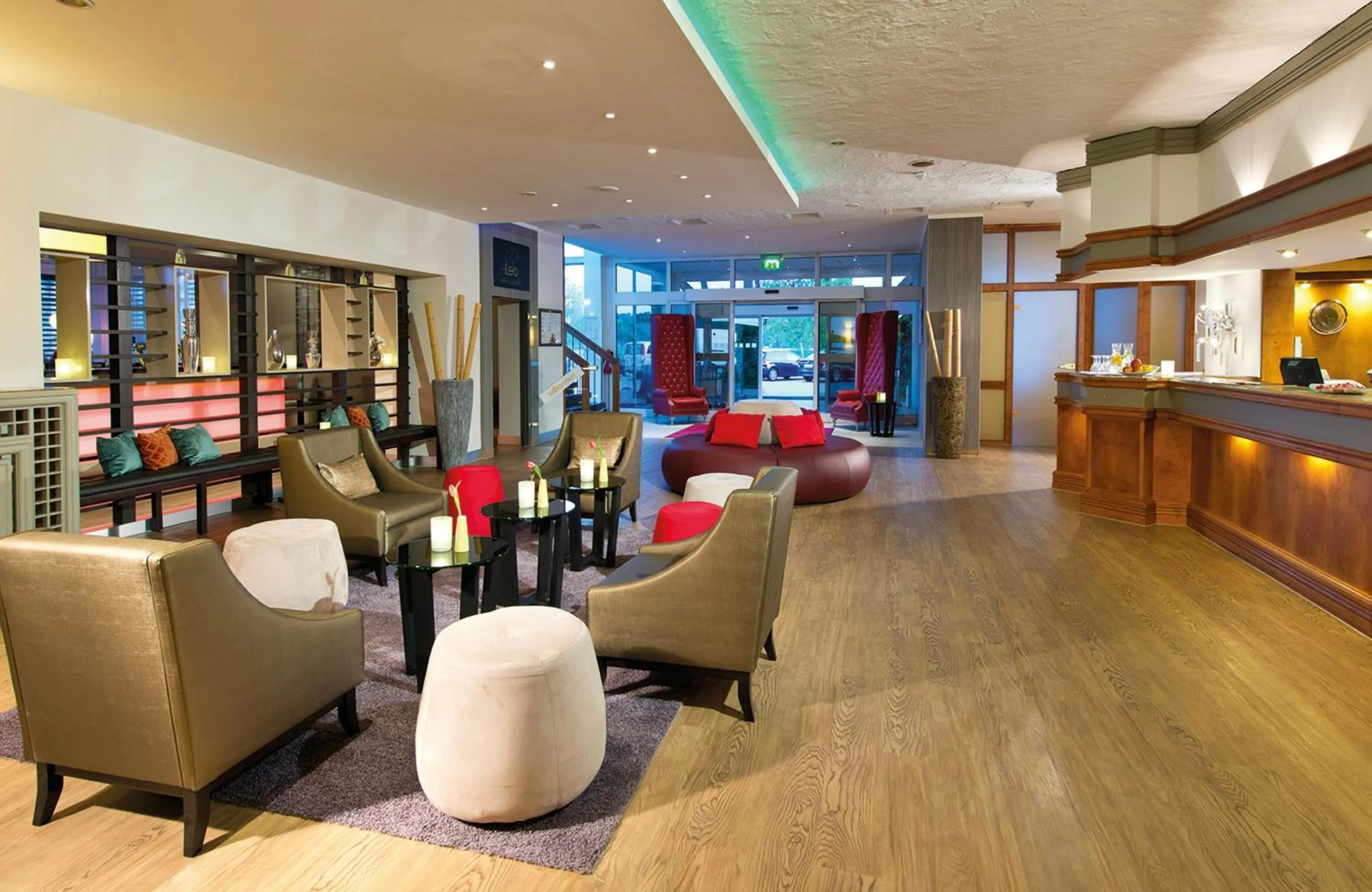 Lobby or reception in Leonardo Hotel Heidelberg Walldorf