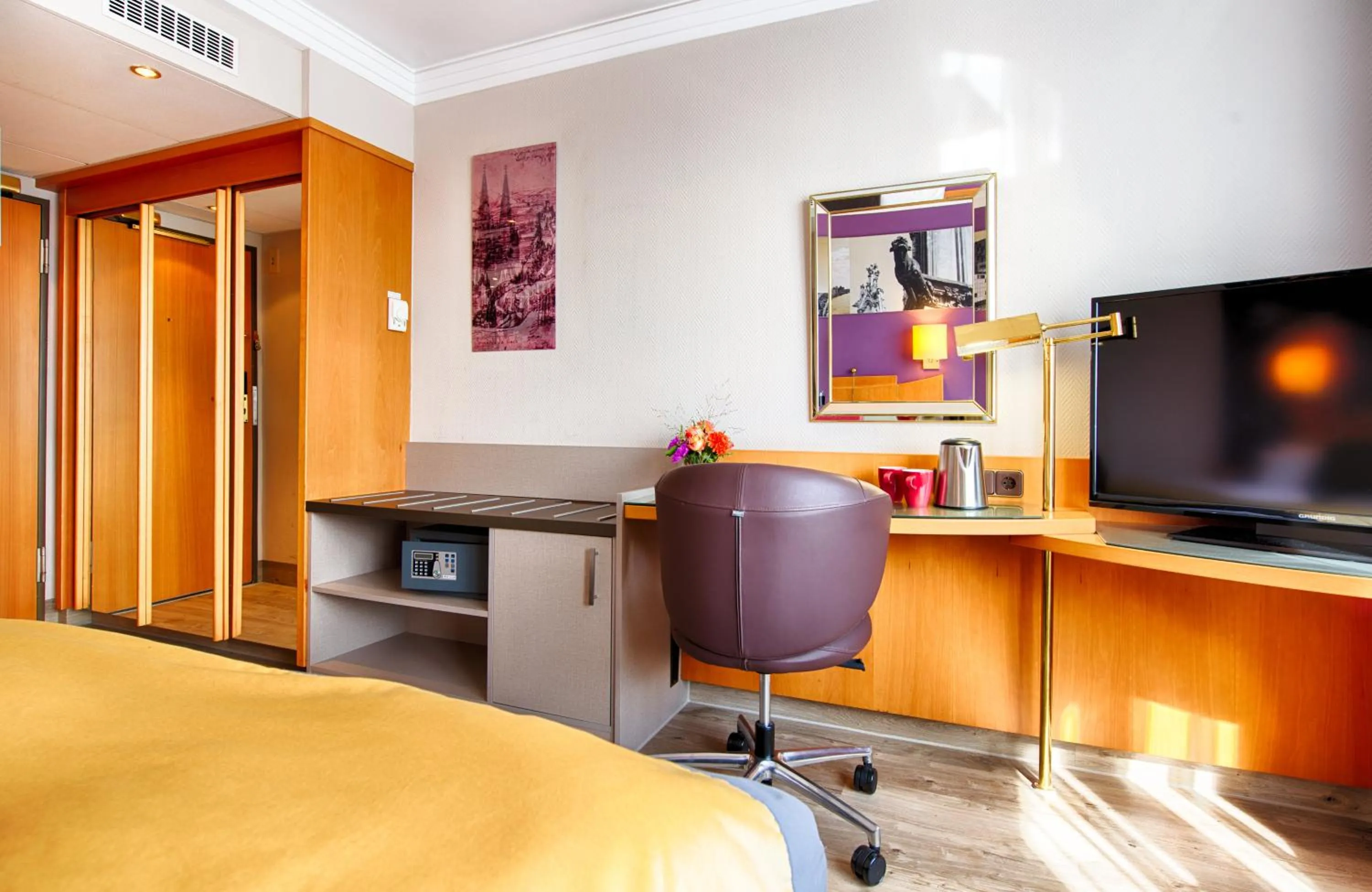 Bedroom in Leonardo Royal Hotel Köln - Am Stadtwald