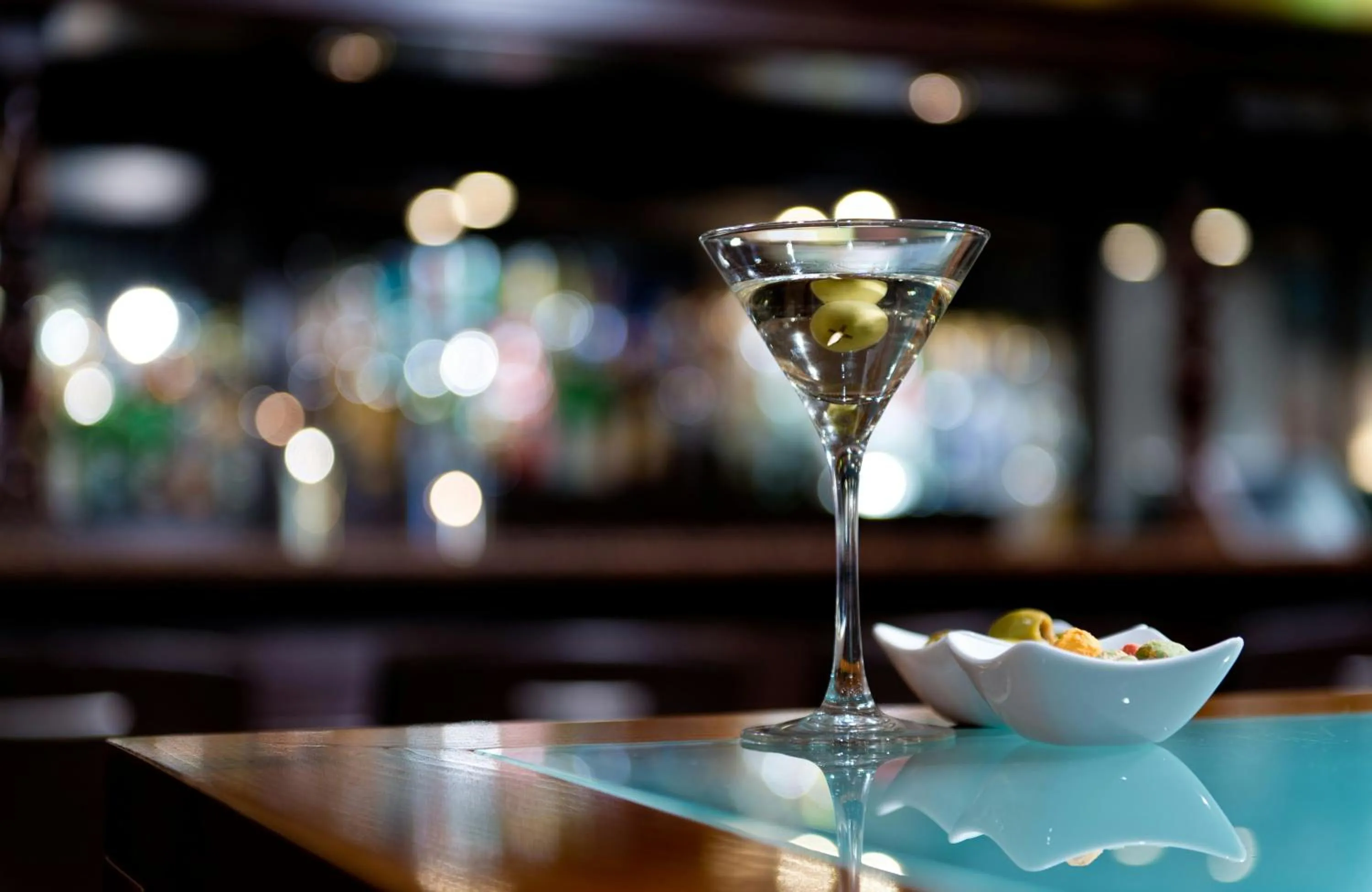 Lounge or bar in Leonardo Hotel Köln Bonn Airport