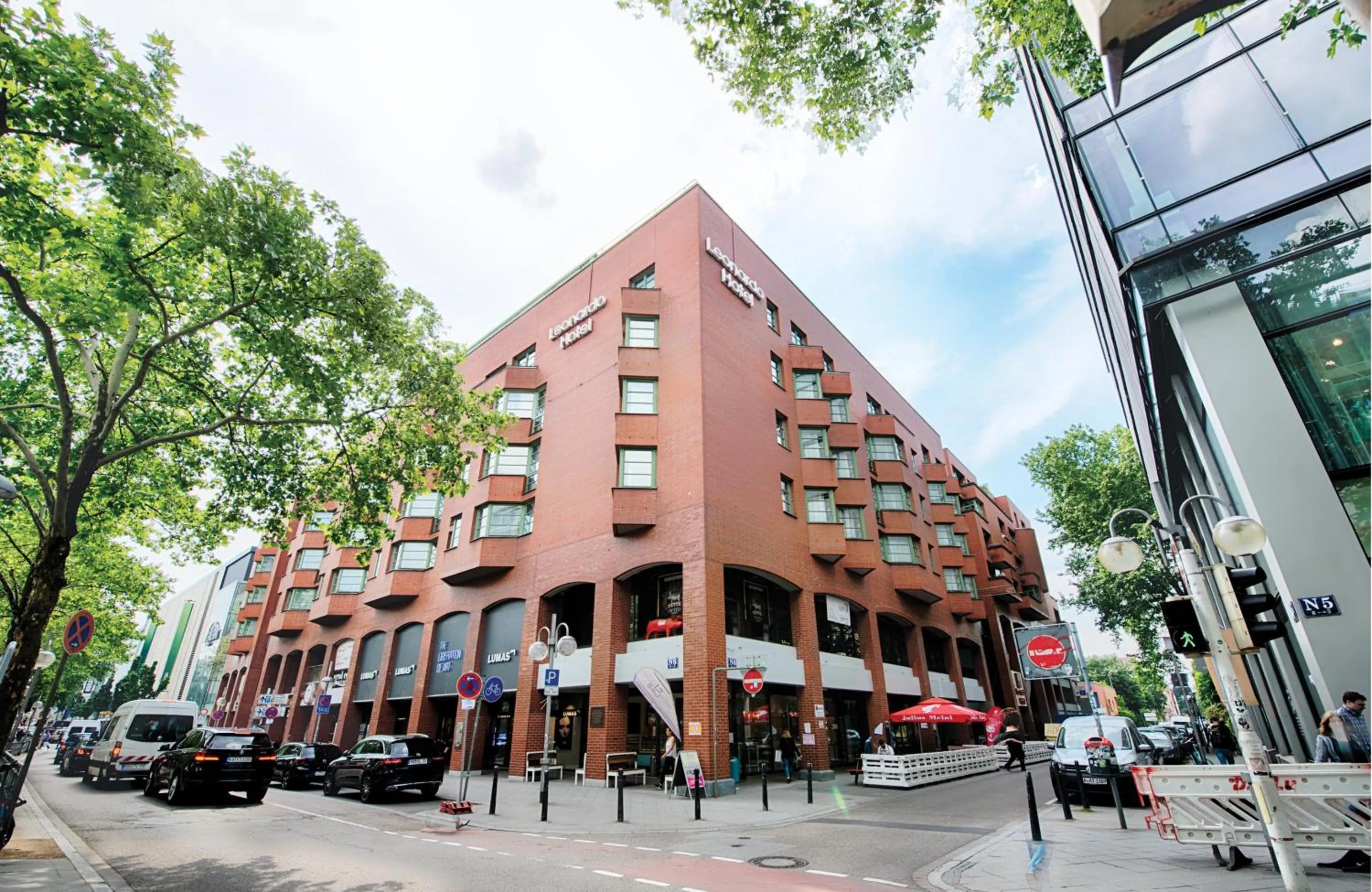 Property building in Leonardo Hotel Mannheim City Center