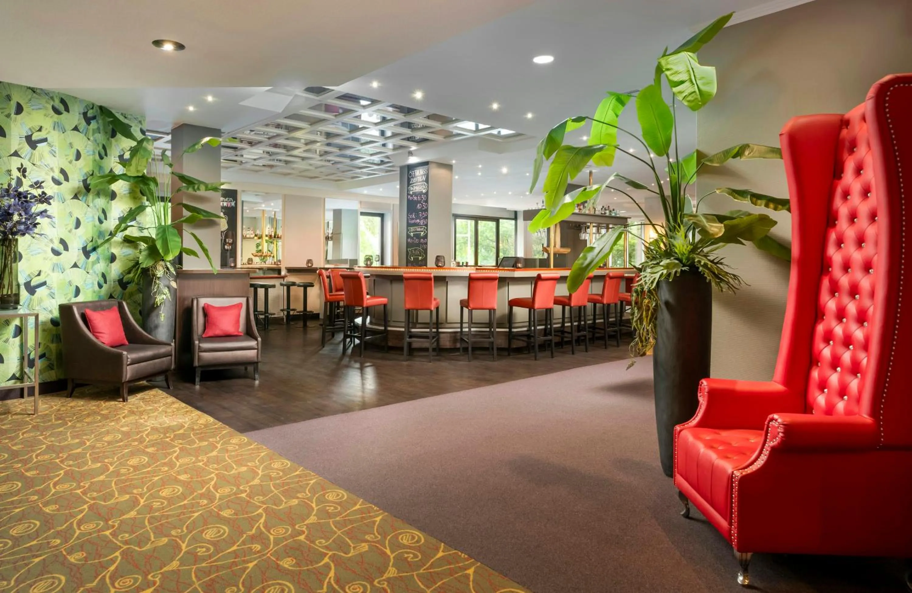 Lounge or bar in Leonardo Hotel Mönchengladbach