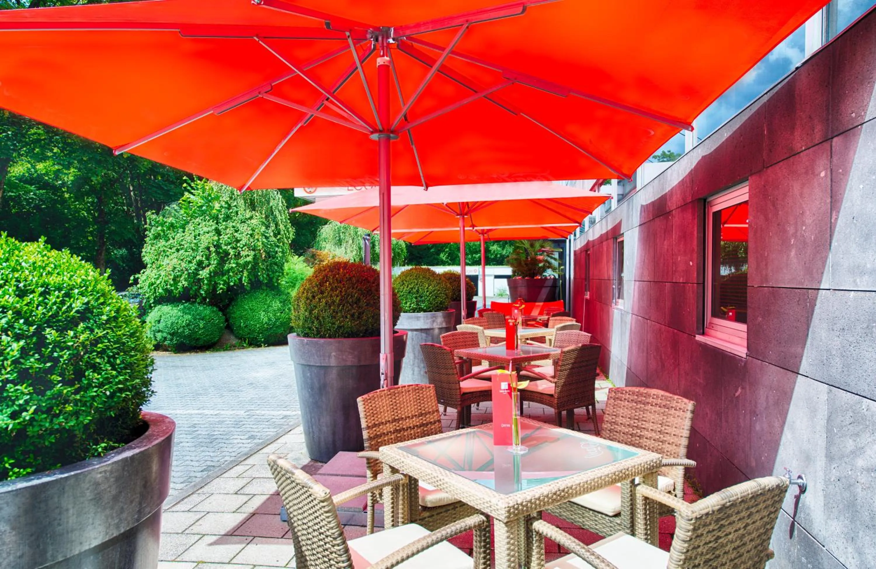 Balcony/Terrace in Leonardo Hotel Munich Arabellapark
