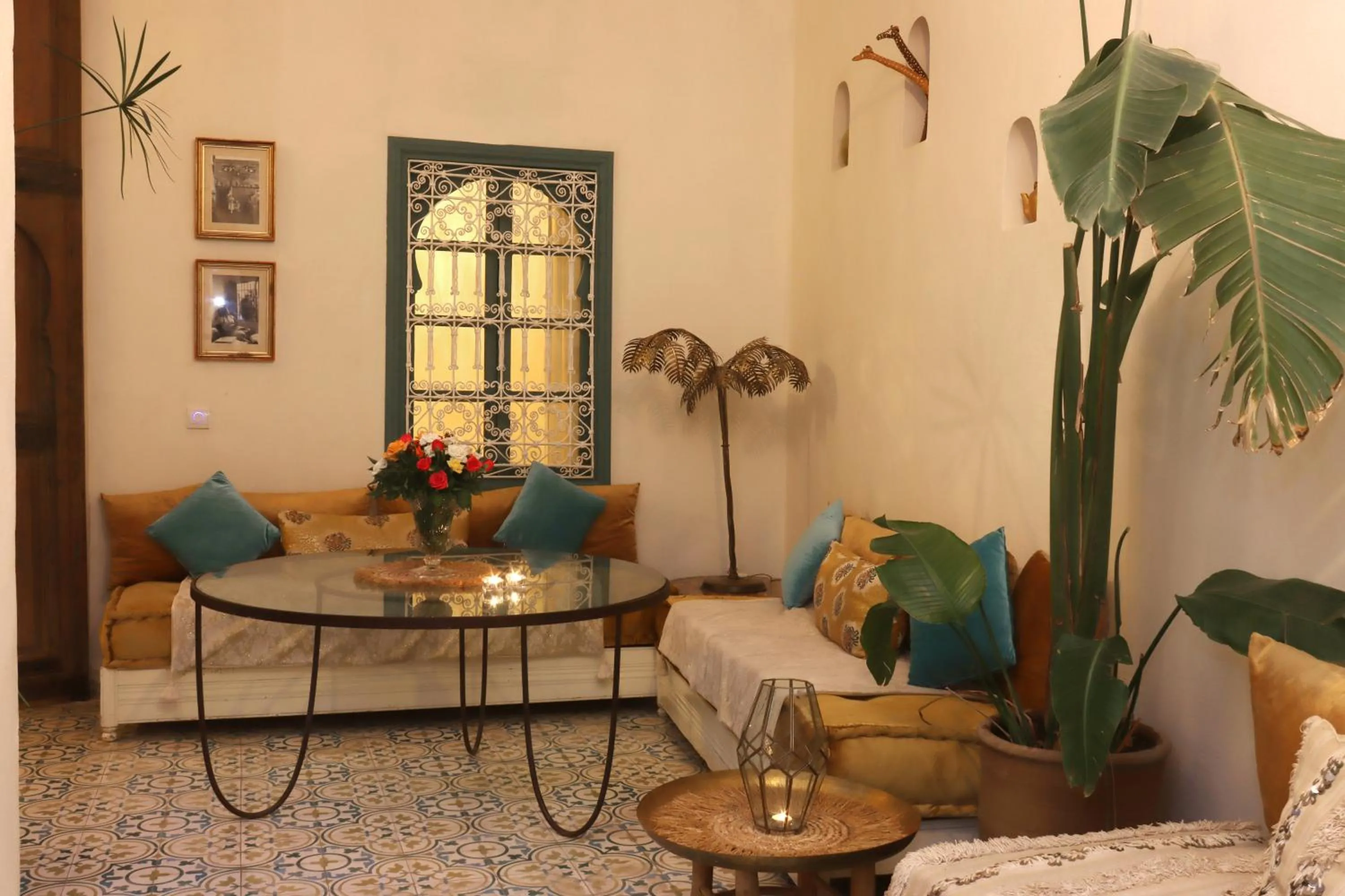Night in Riad NaaNaa Bed & Breakfast