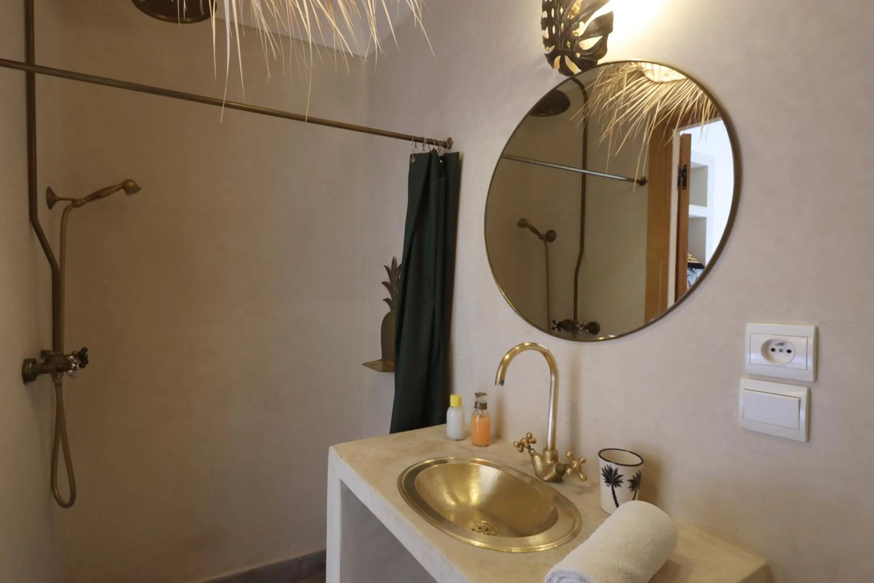 Bathroom in Riad NaaNaa Bed & Breakfast