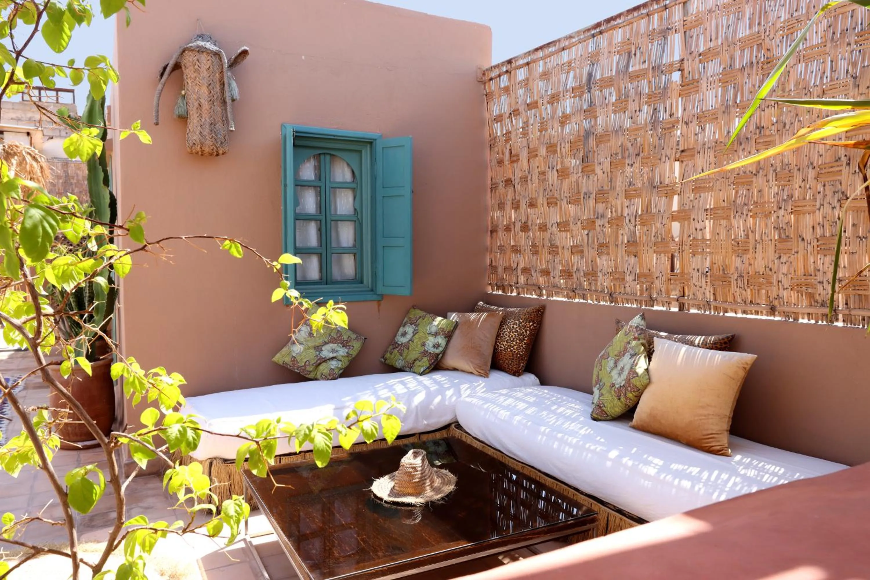 Patio in Riad NaaNaa Bed & Breakfast