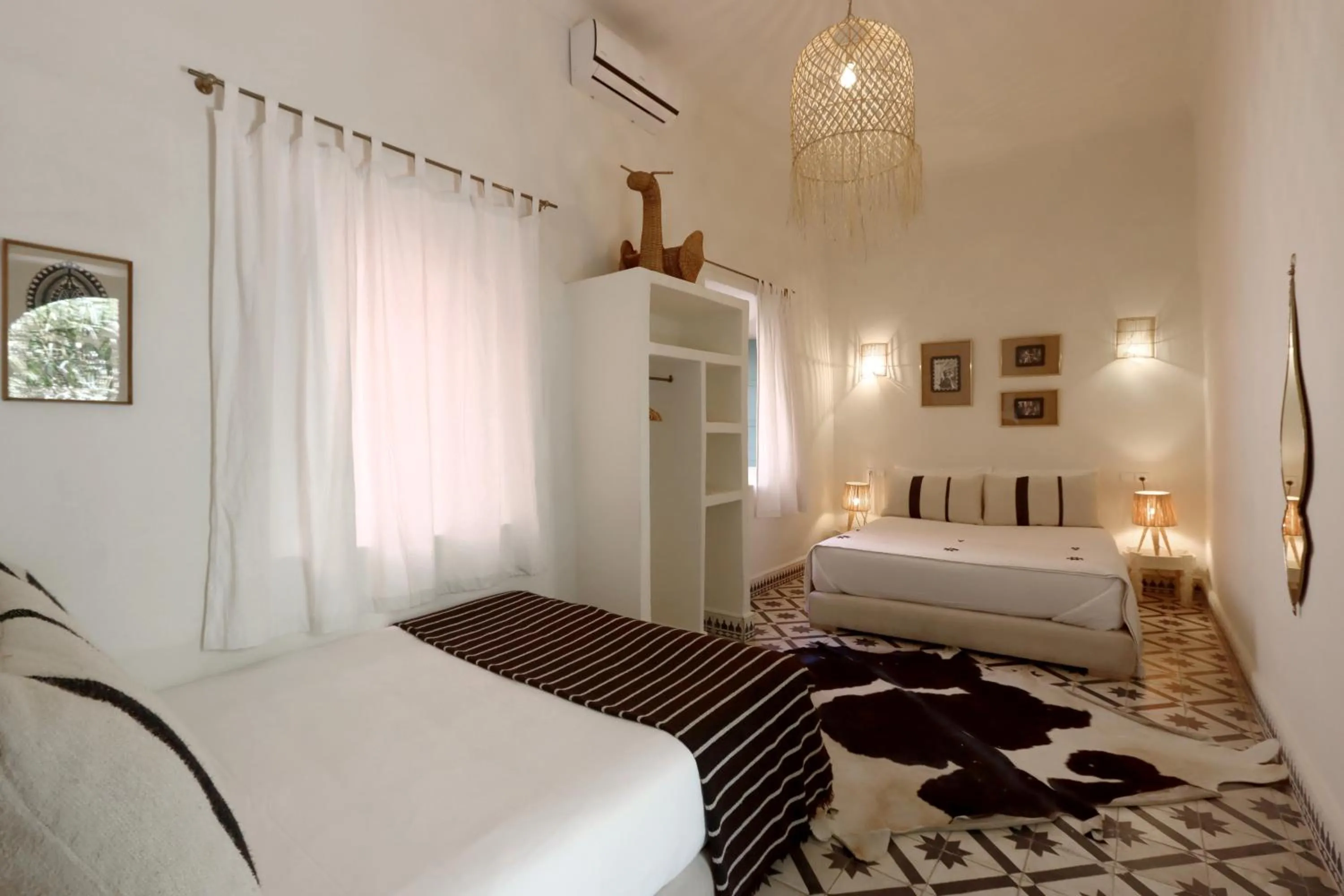 Bed in Riad NaaNaa Bed & Breakfast