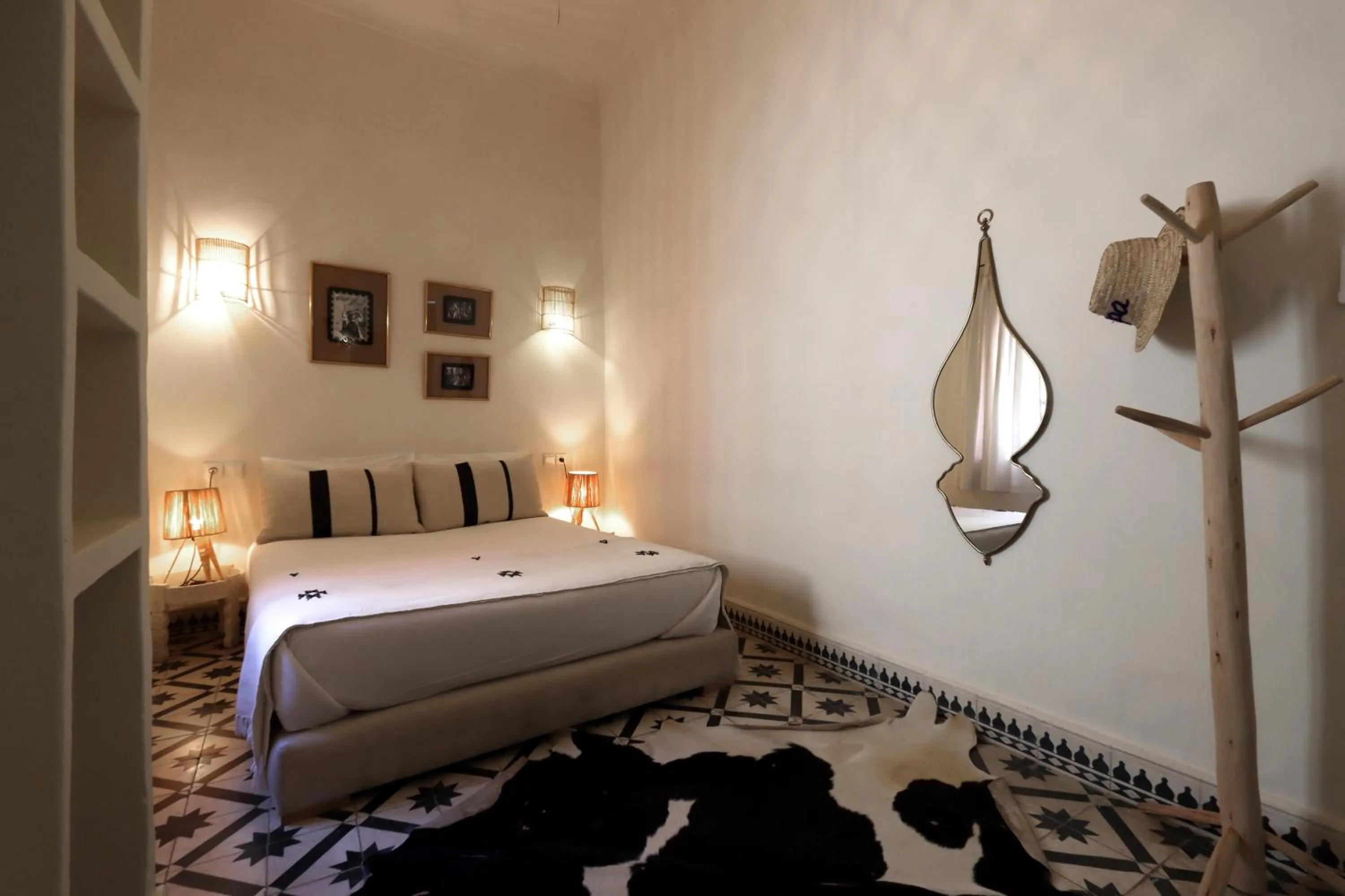 Bed in Riad NaaNaa Bed & Breakfast