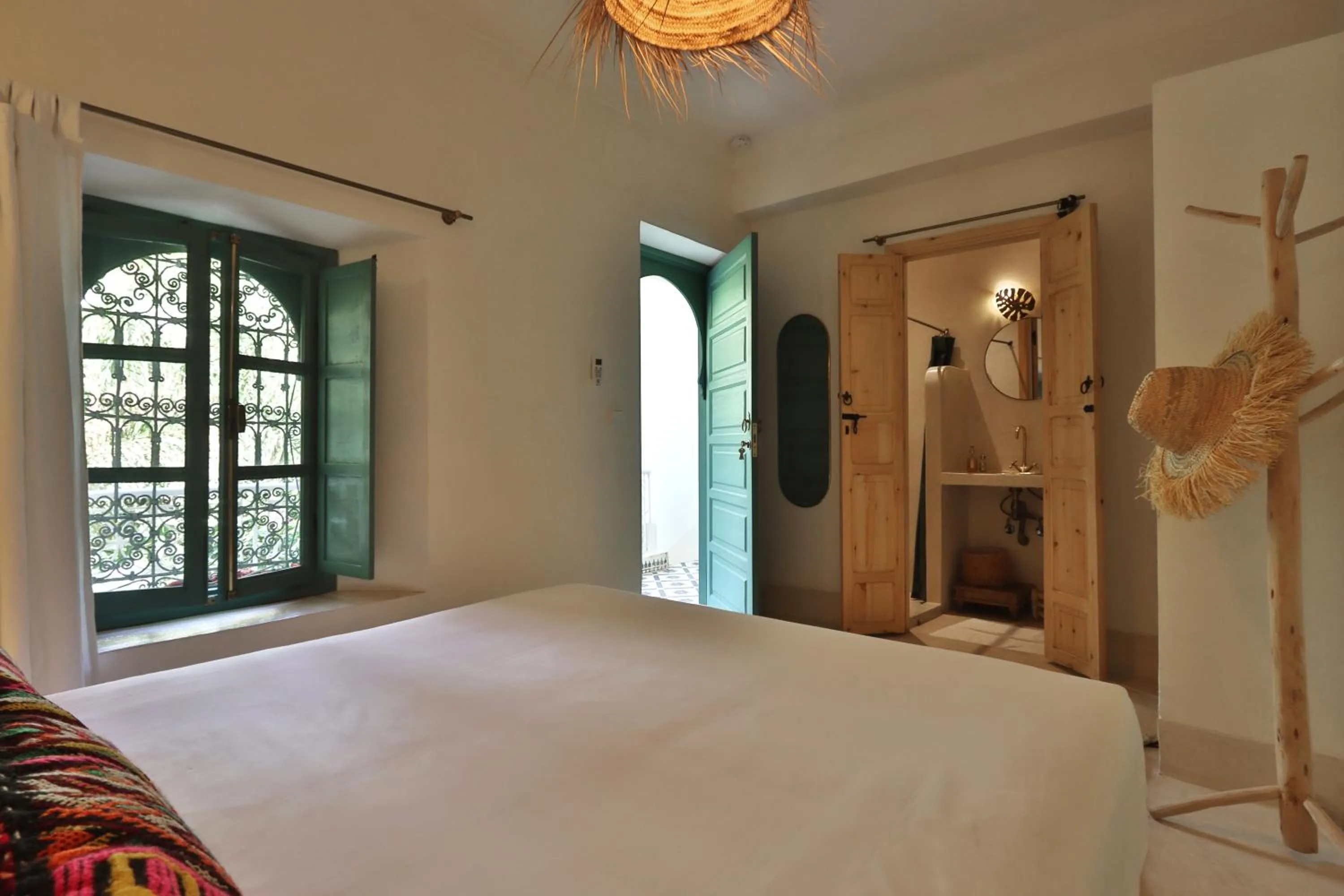 Bed in Riad NaaNaa Bed & Breakfast