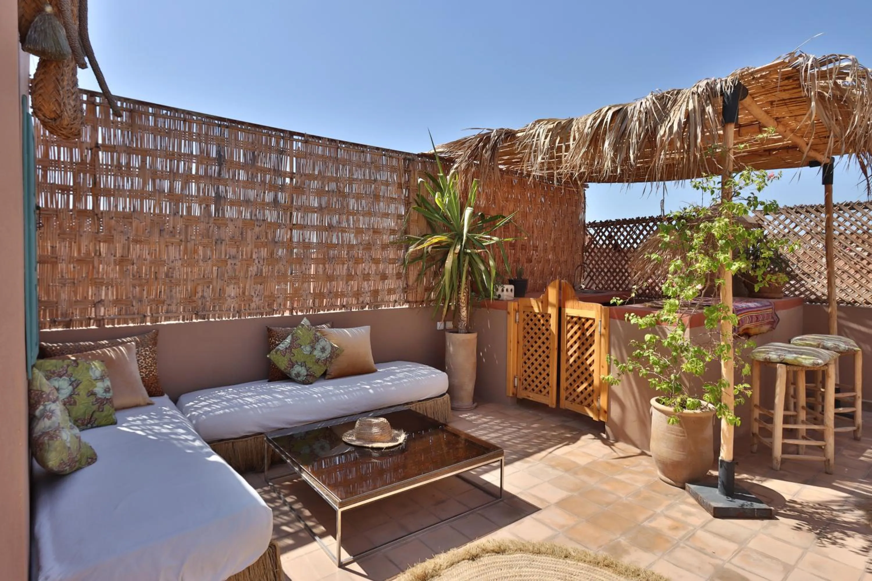 Patio in Riad NaaNaa Bed & Breakfast