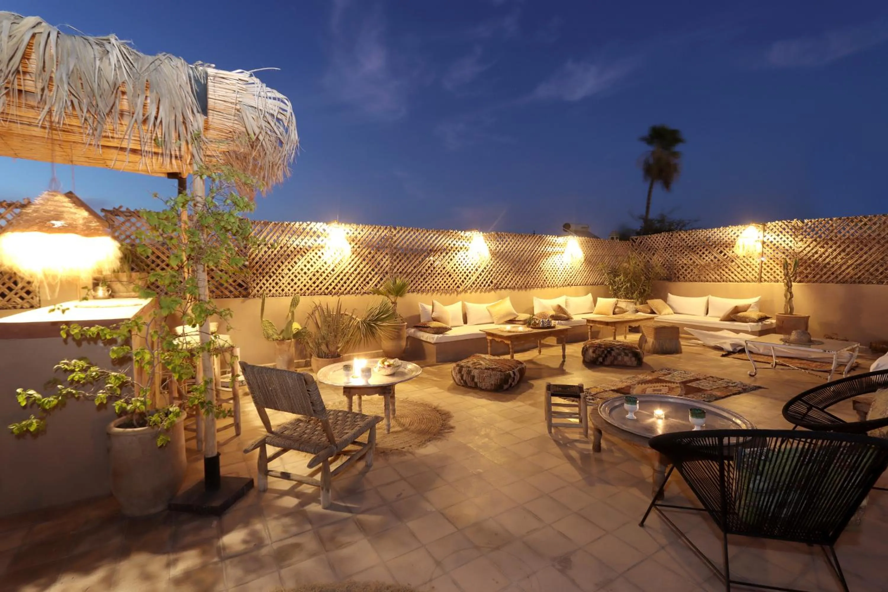 Patio in Riad NaaNaa Bed & Breakfast