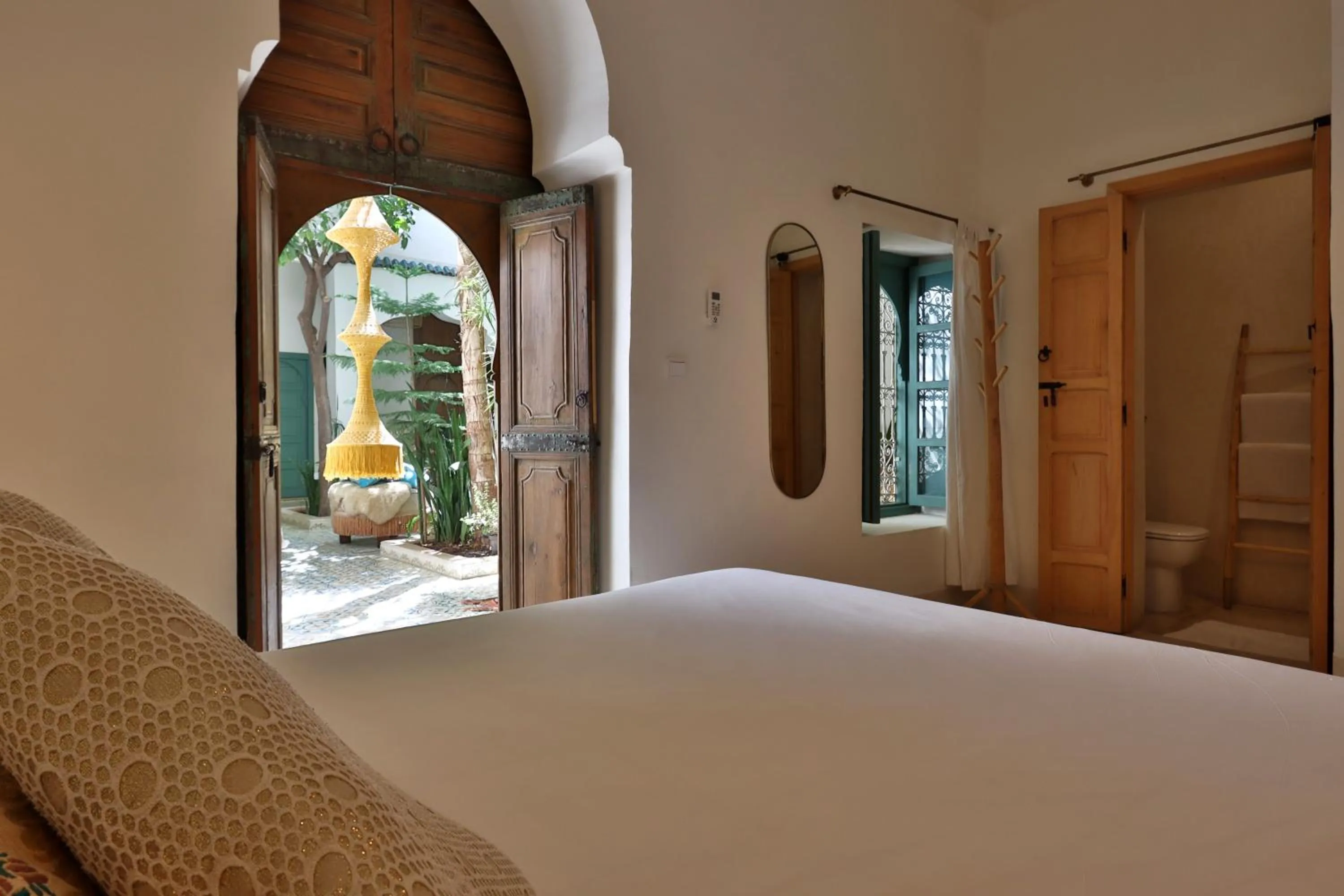 Bed in Riad NaaNaa Bed & Breakfast