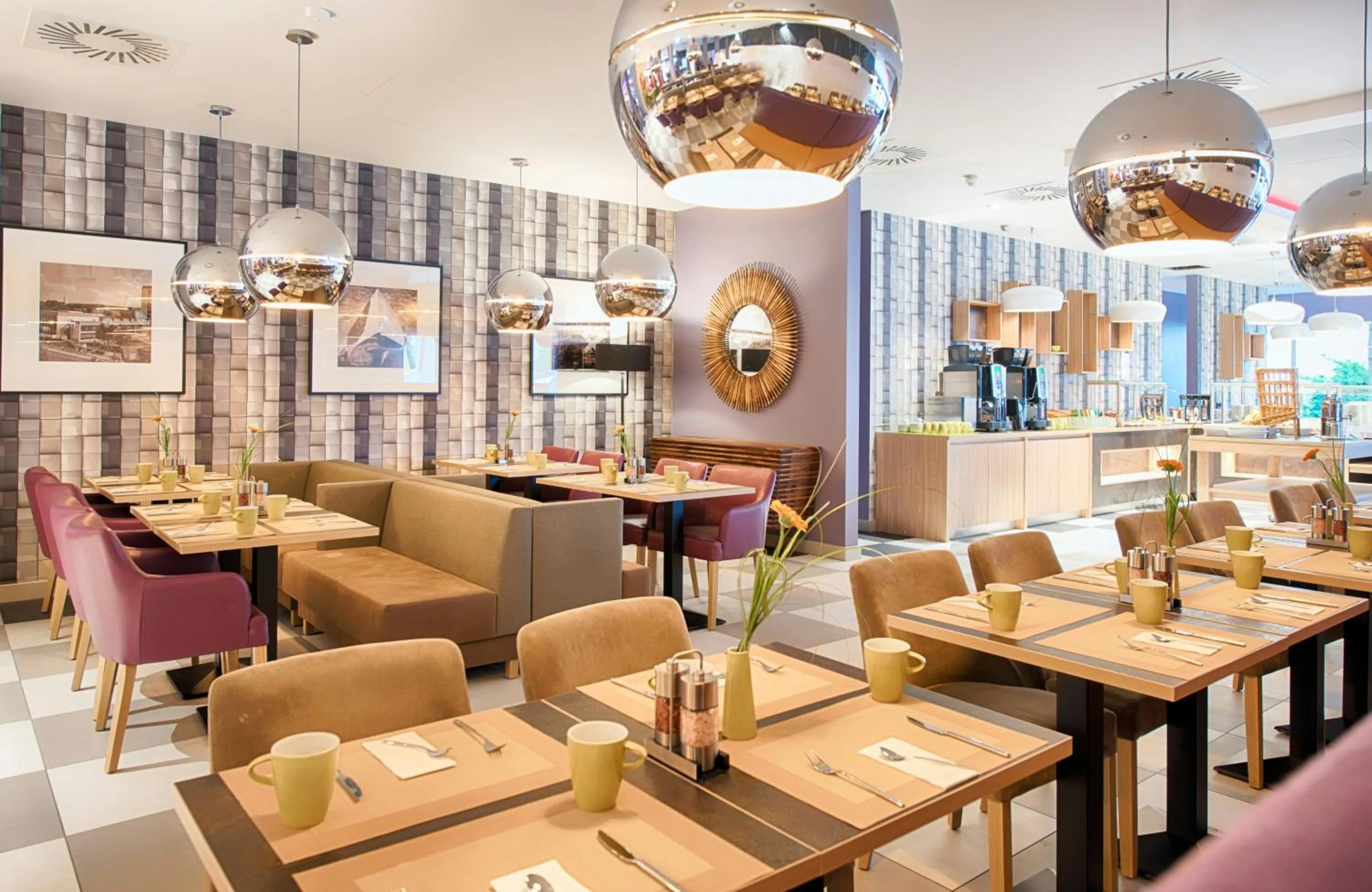 Breakfast in Leonardo Hotel Wolfsburg City Center