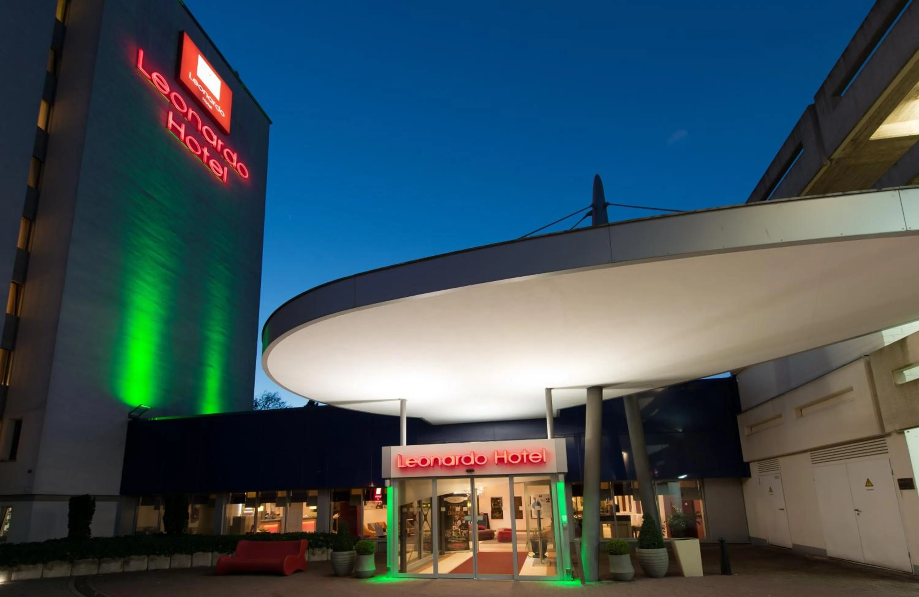 Facade/entrance in Leonardo Hotel Wolfsburg City Center