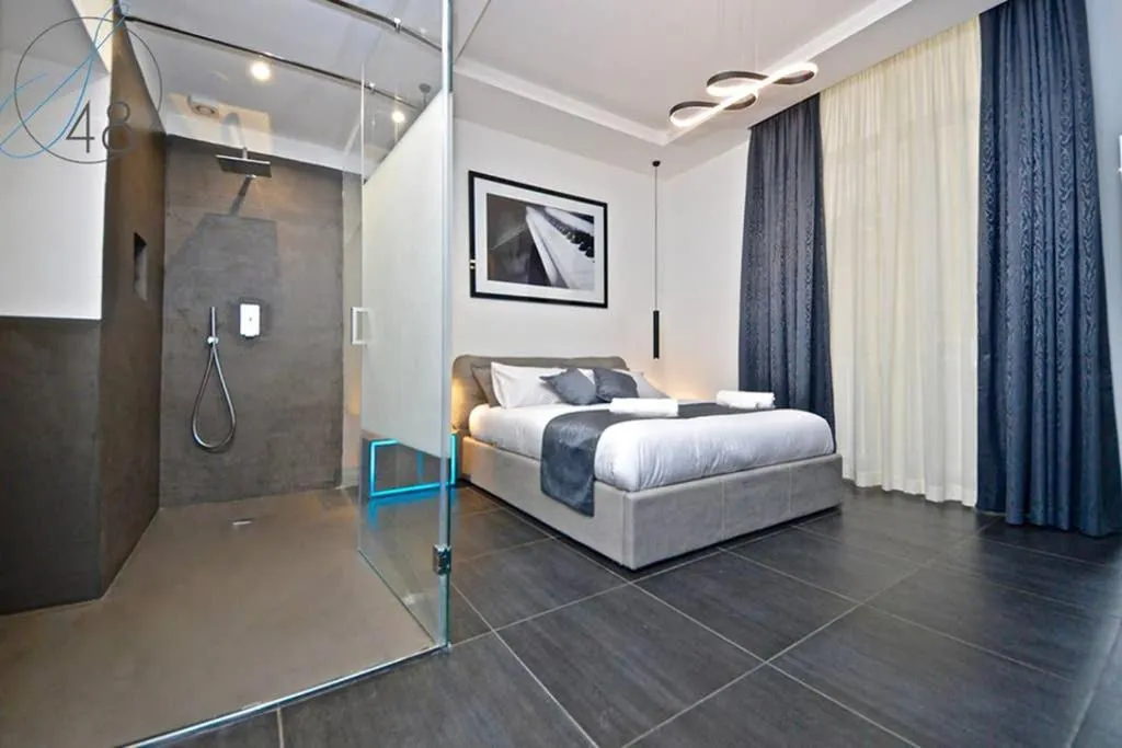 Suite Quarantotto