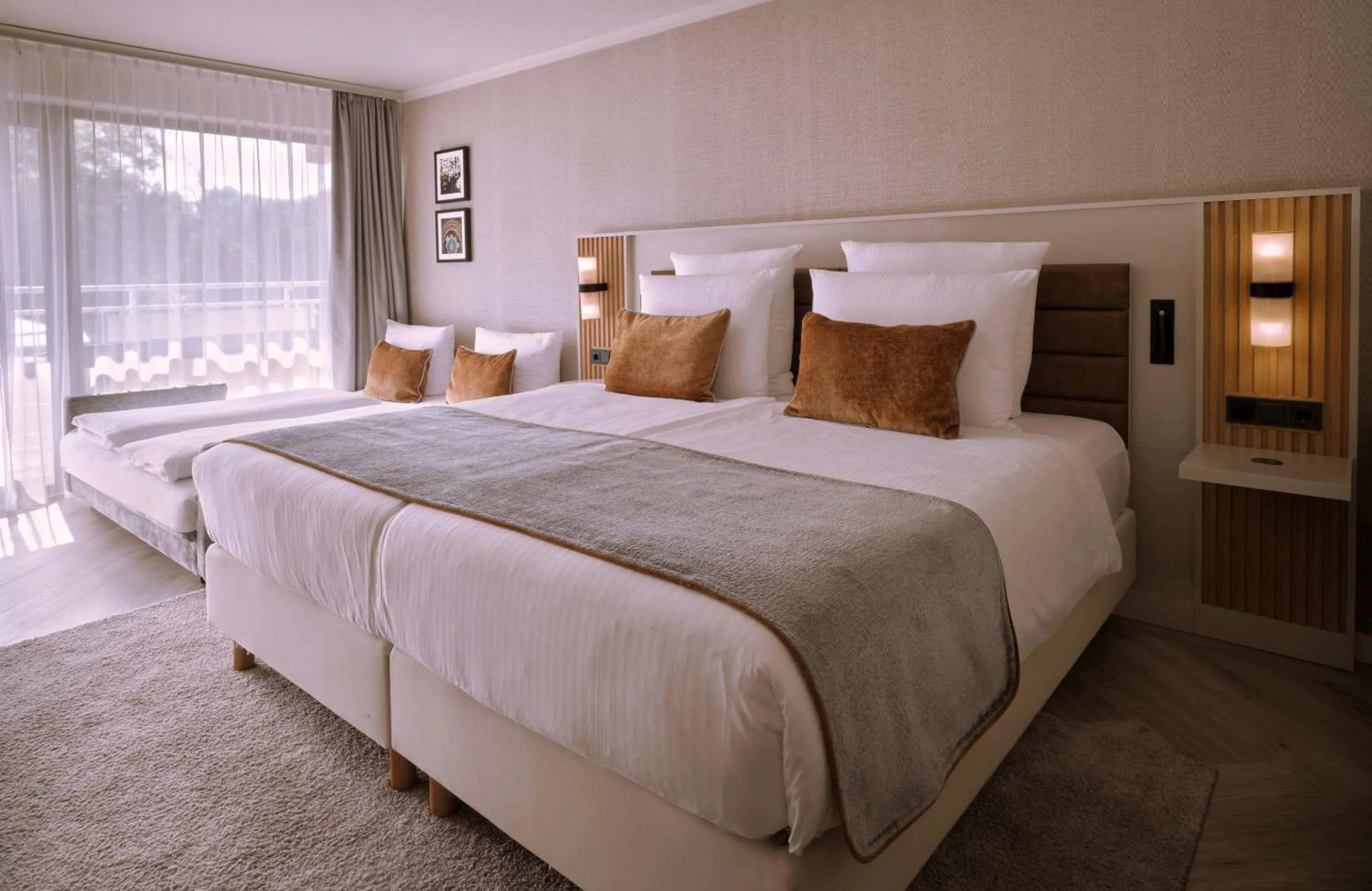 Bedroom, Bed in Leonardo Royal Hotel Baden- Baden