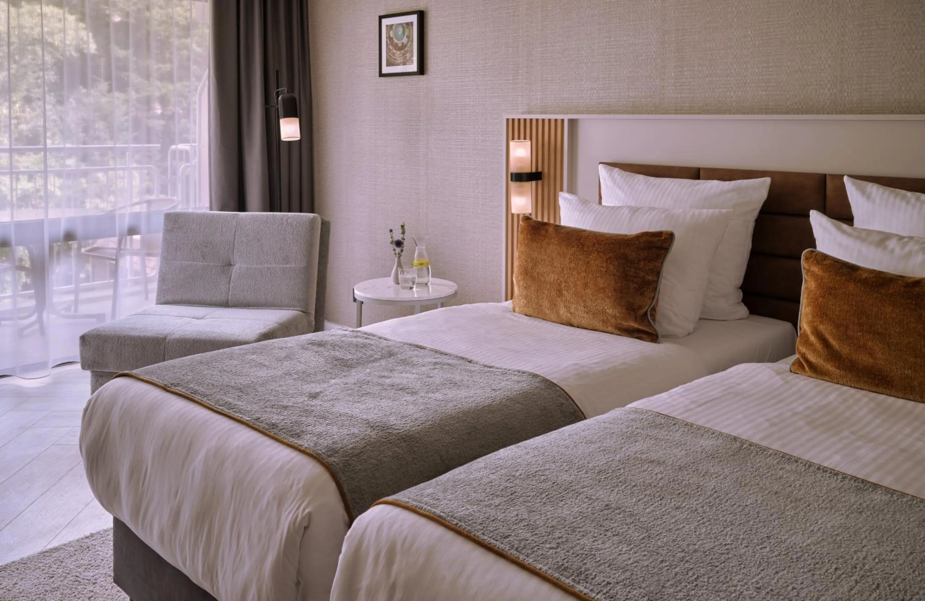 Bedroom, Bed in Leonardo Royal Hotel Baden- Baden