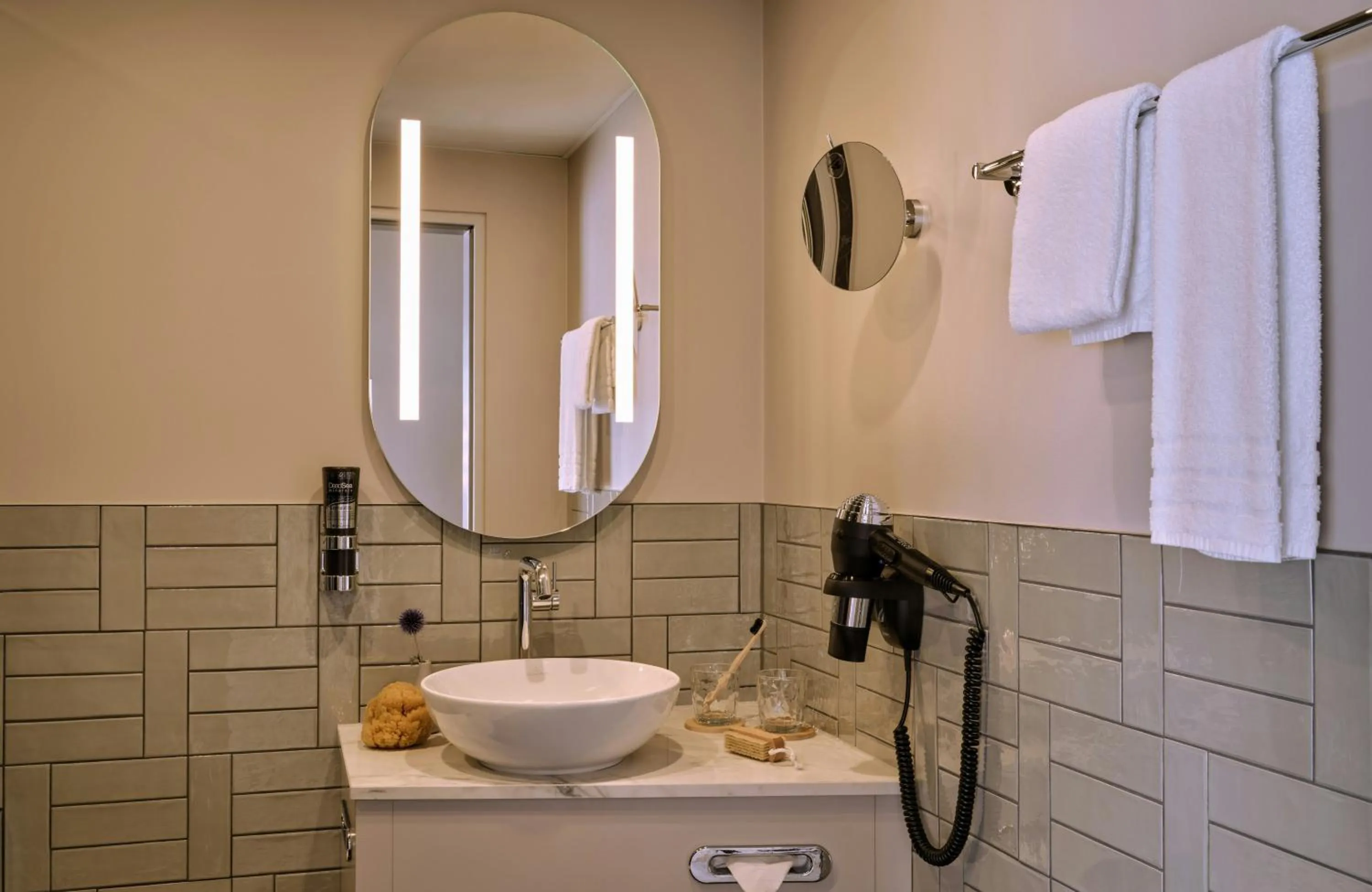 Bathroom in Leonardo Royal Hotel Baden- Baden