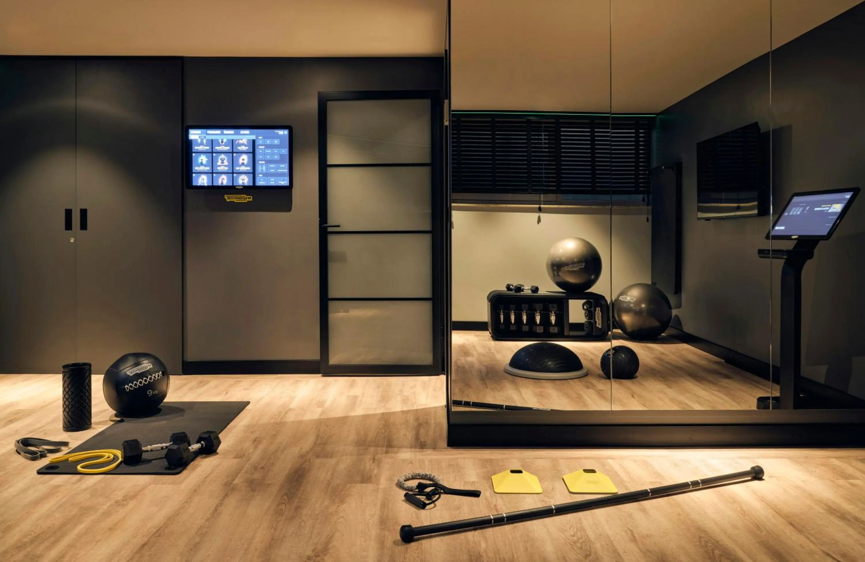 Fitness centre/facilities in Leonardo Royal Hotel Baden- Baden