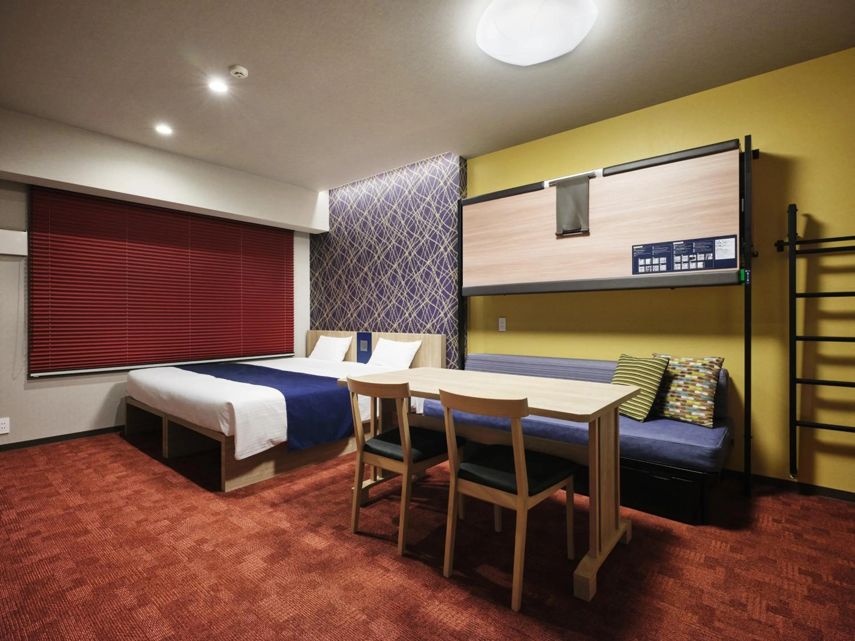 Bed in MONday Apart Nihonbashi Ningyocho