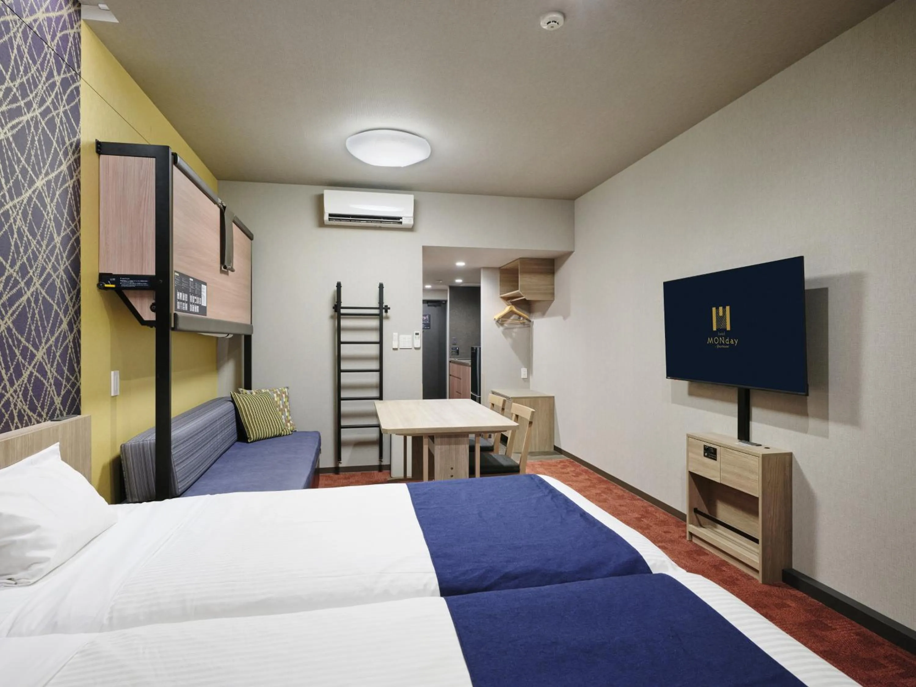 Bed in MONday Apart Nihonbashi Ningyocho