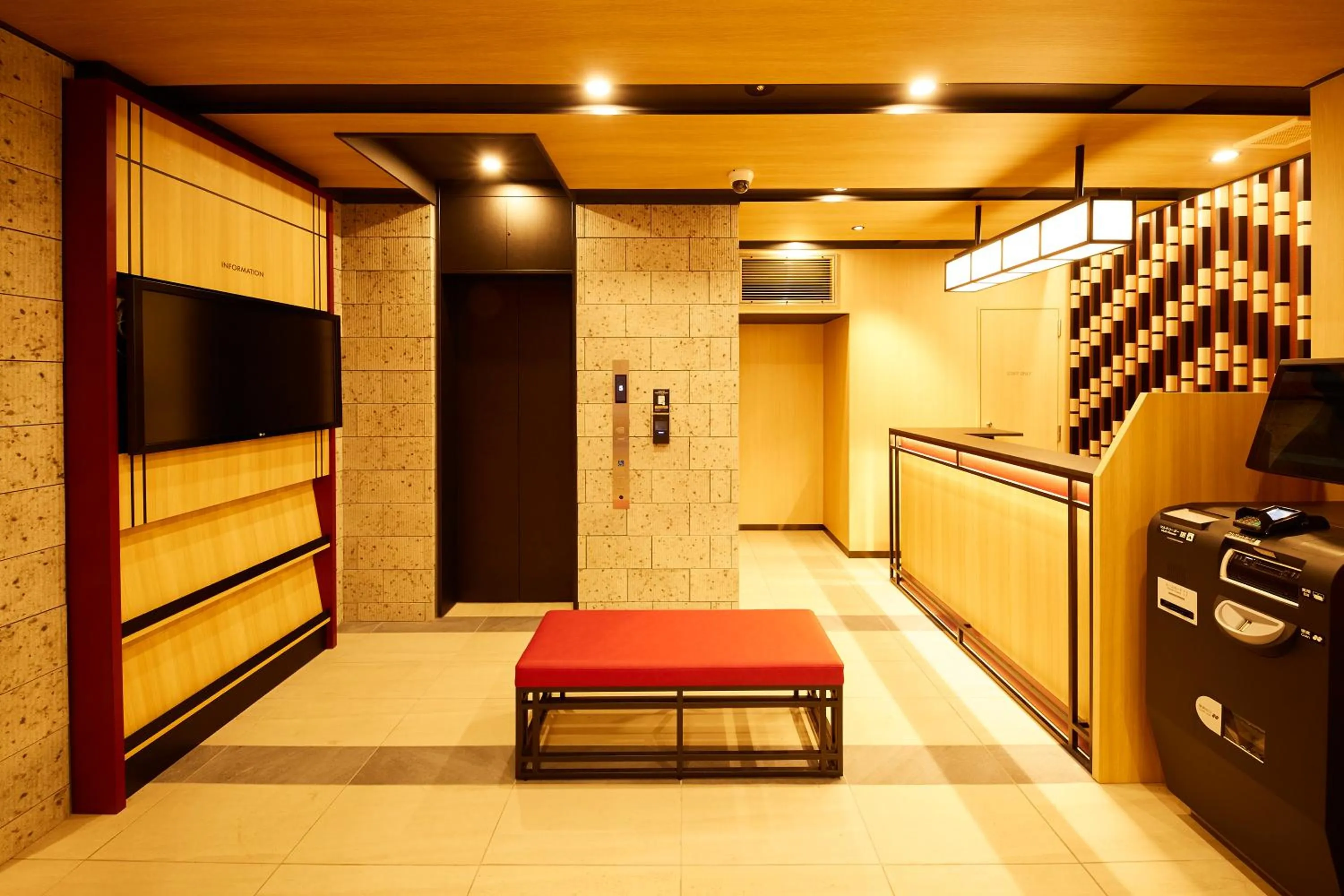 Lobby or reception in MONday Apart Nihonbashi Ningyocho