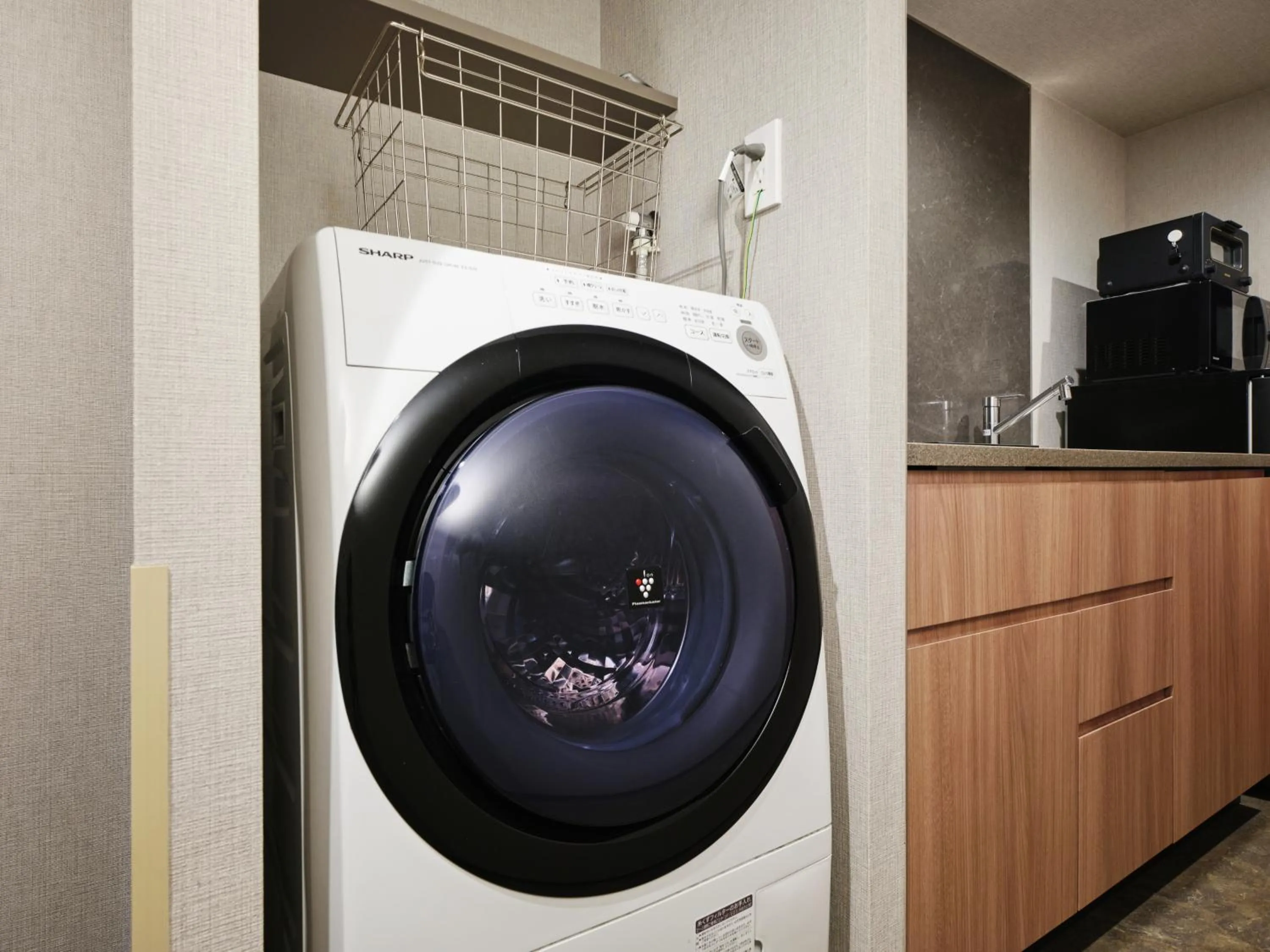 MONday Apart Nihonbashi Ningyocho