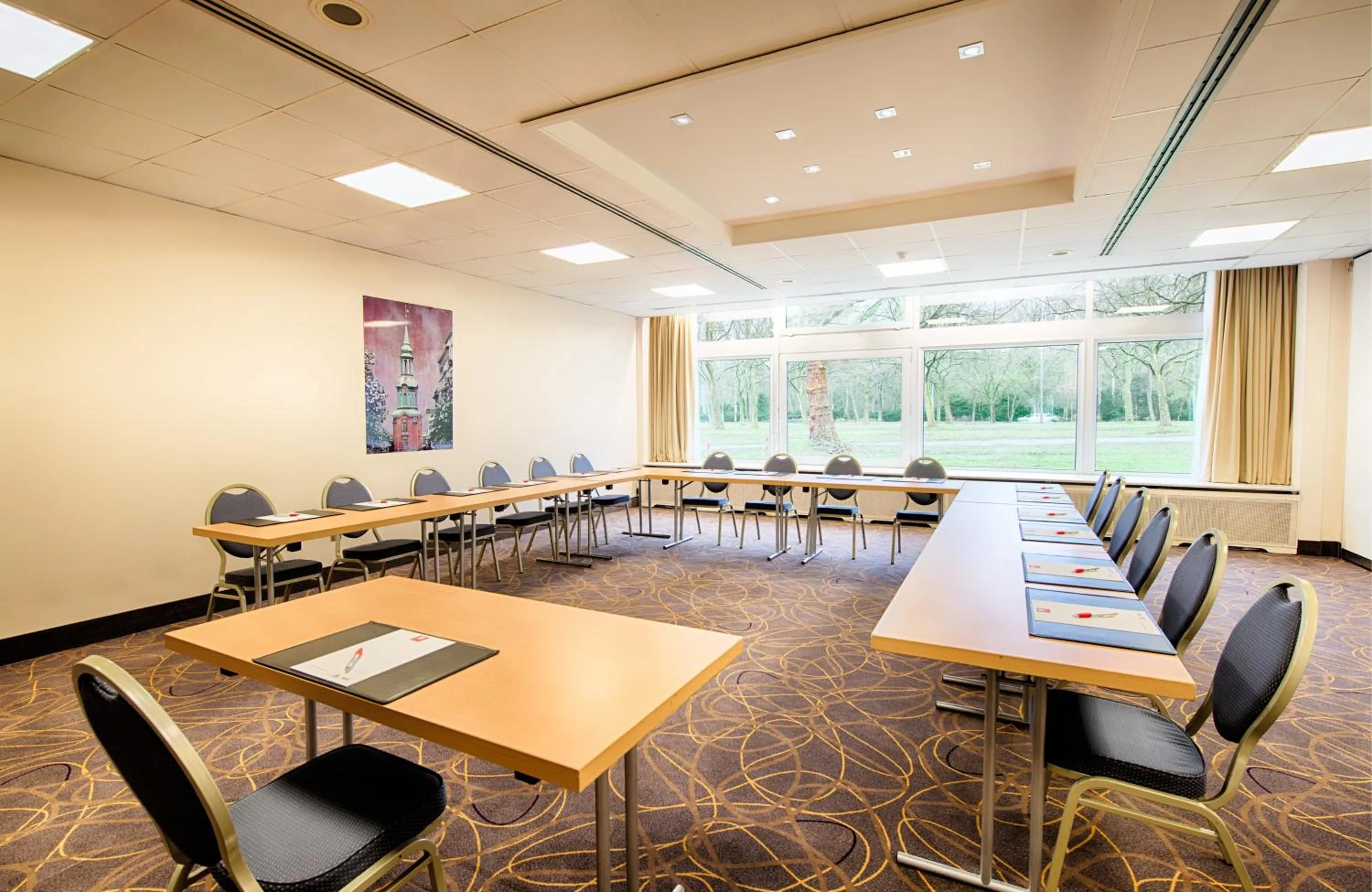 Meeting/conference room in Leonardo Hotel Hamburg City Nord