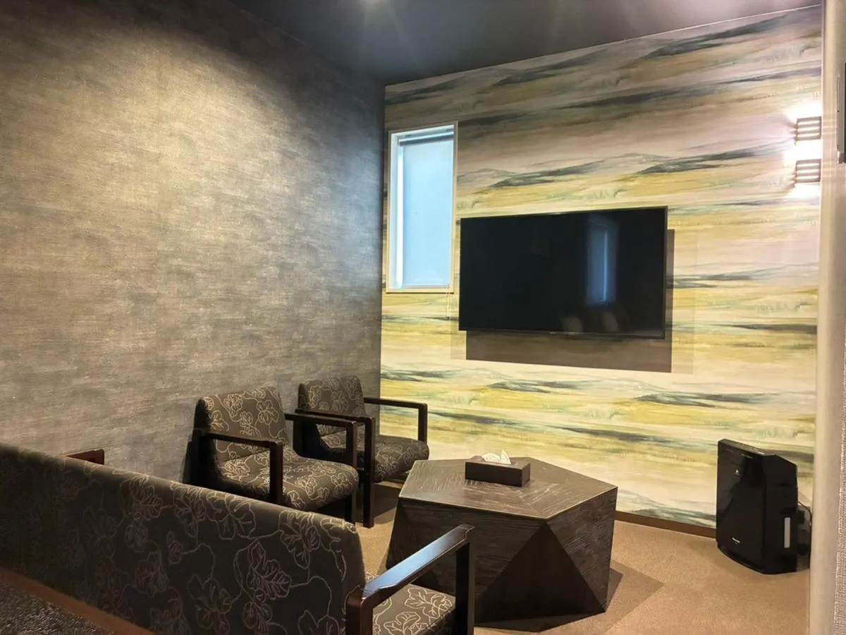 Photo of the whole room in GRAND BASE Moji Nagomi