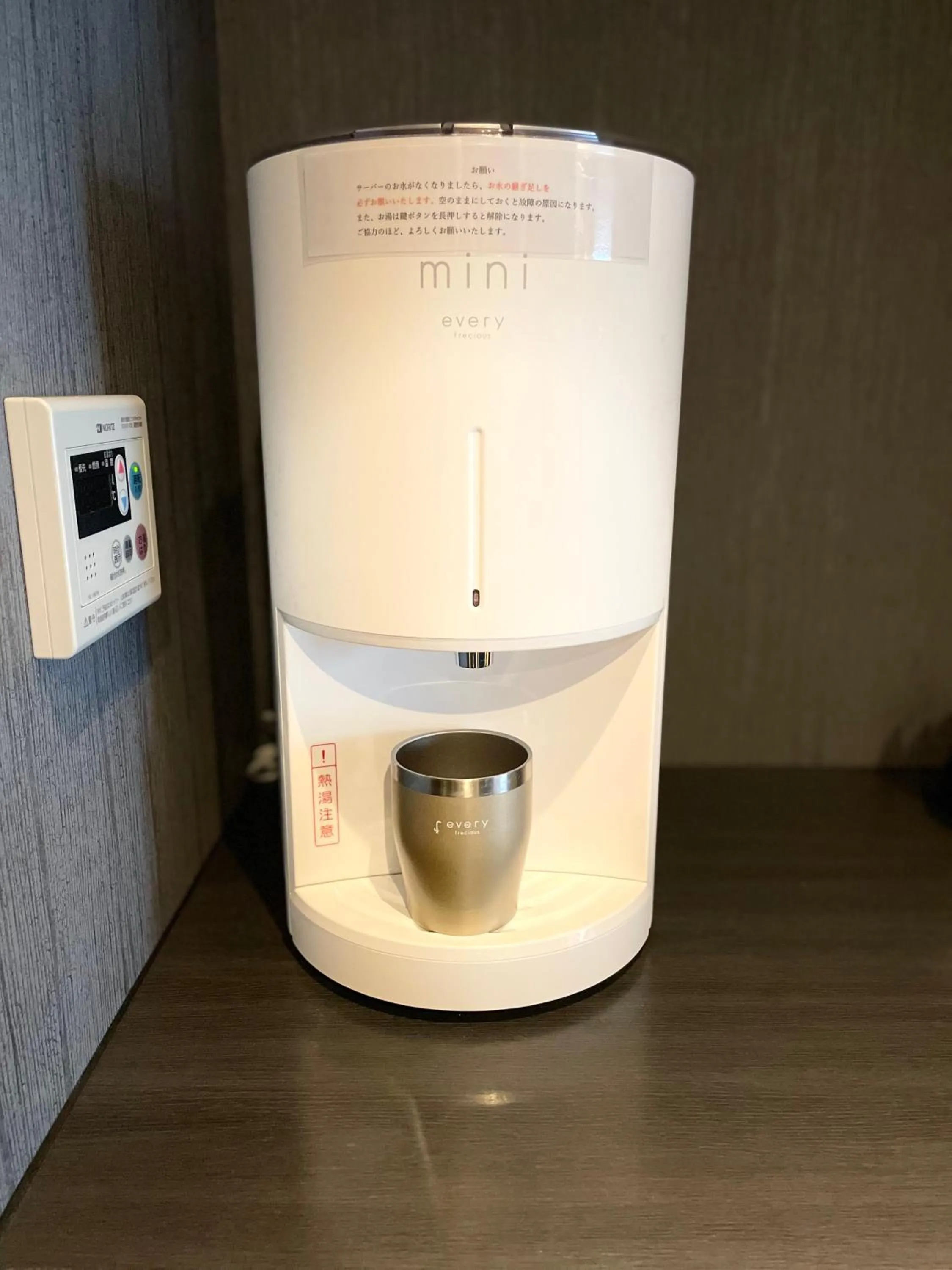 GRAND BASE Mojiko Ekimae