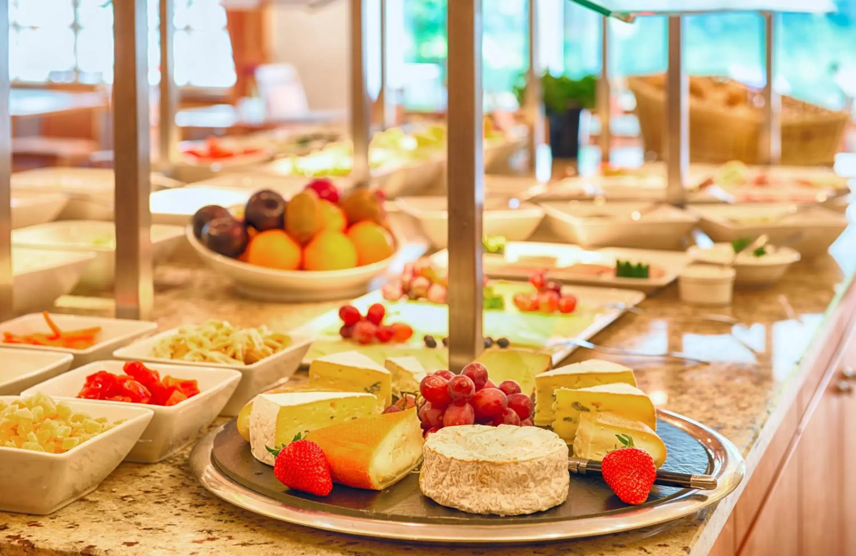 Buffet breakfast in Leonardo Hotel Karlsruhe Buffet breakfast in Leonardo Hotel Karlsruhe