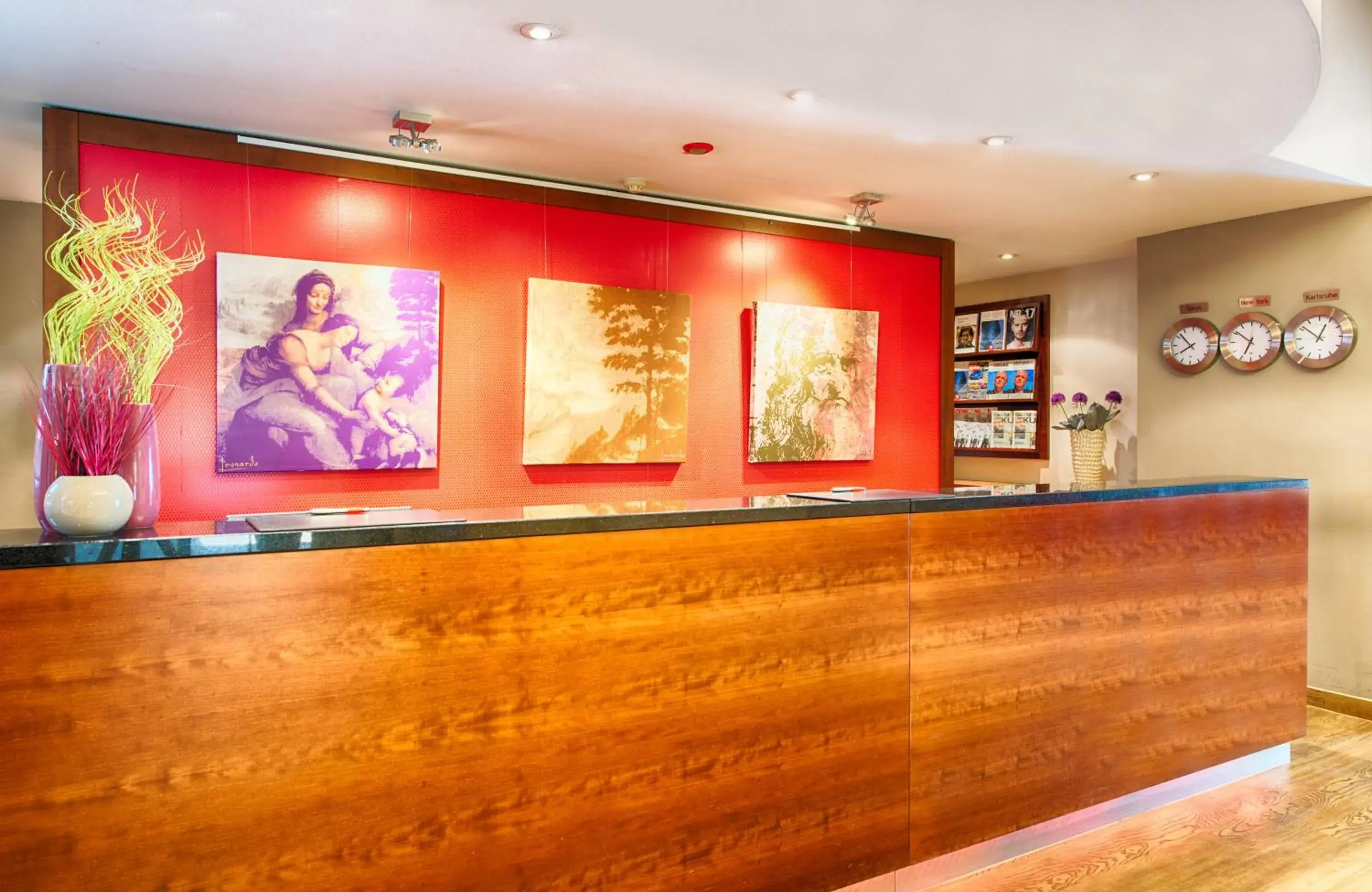 Lobby or reception in Leonardo Hotel Karlsruhe Lobby or reception in Leonardo Hotel Karlsruhe