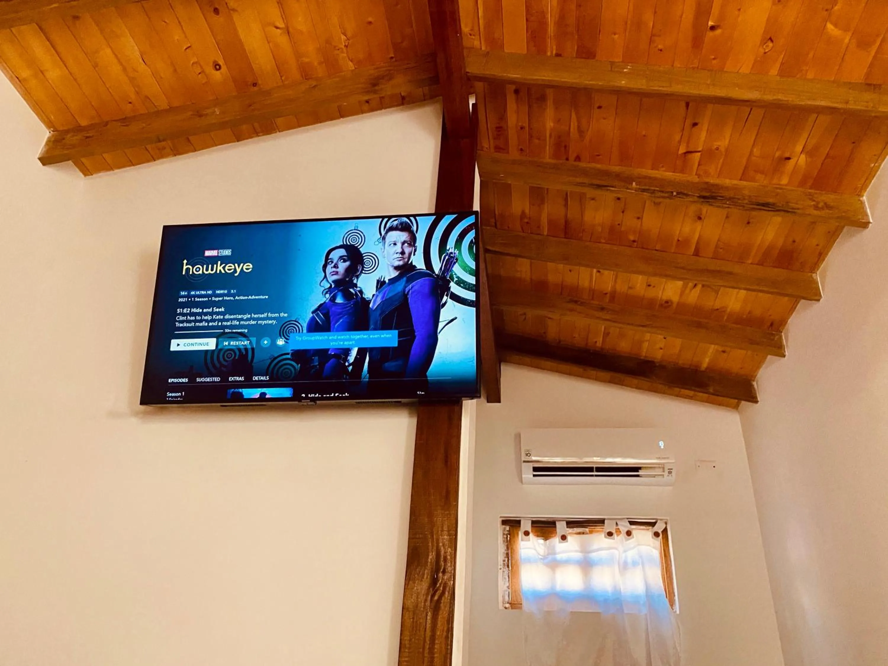 TV and multimedia in Palomino Sunrise